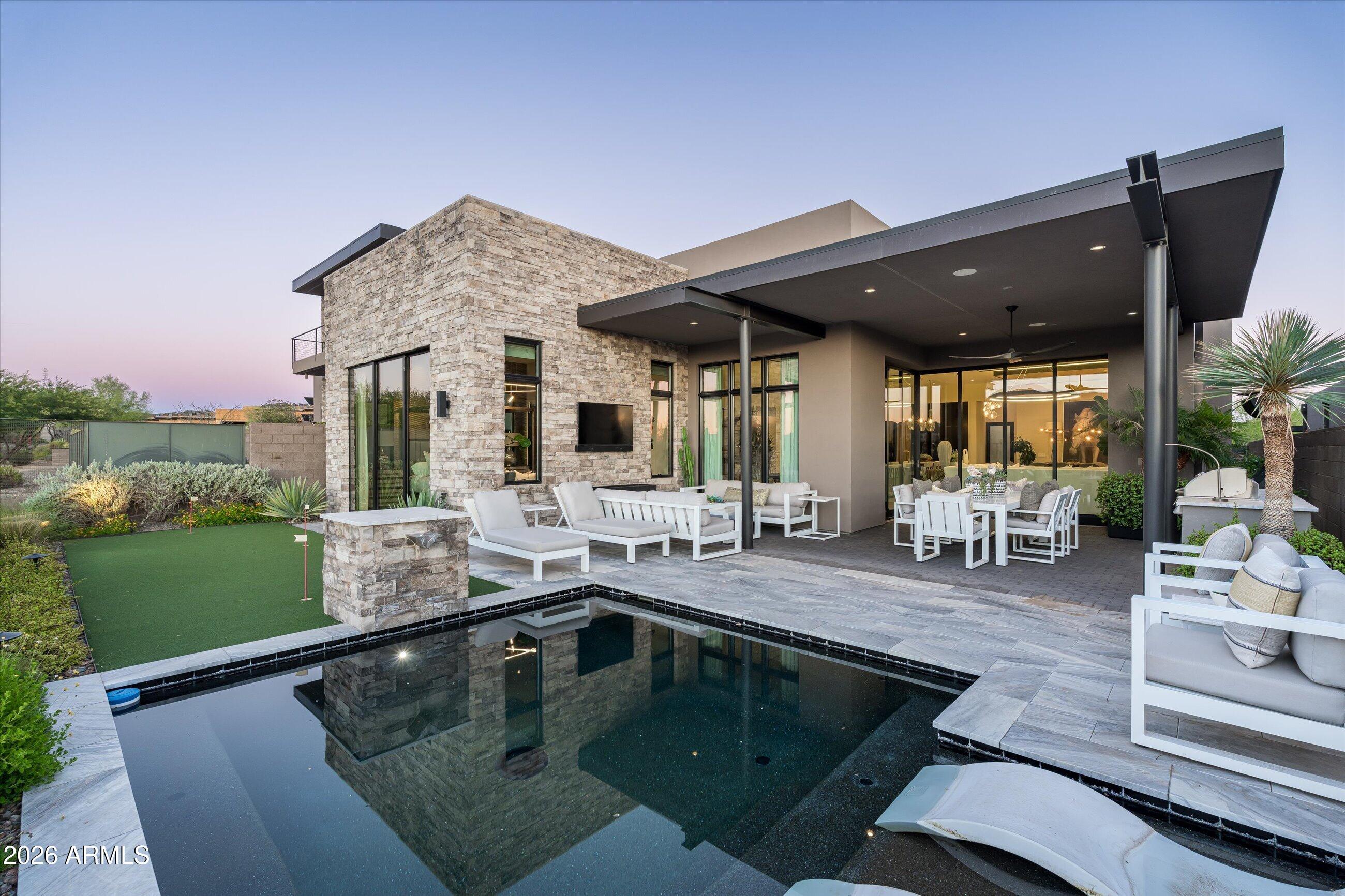 DESERT MOUNTAIN - Residential