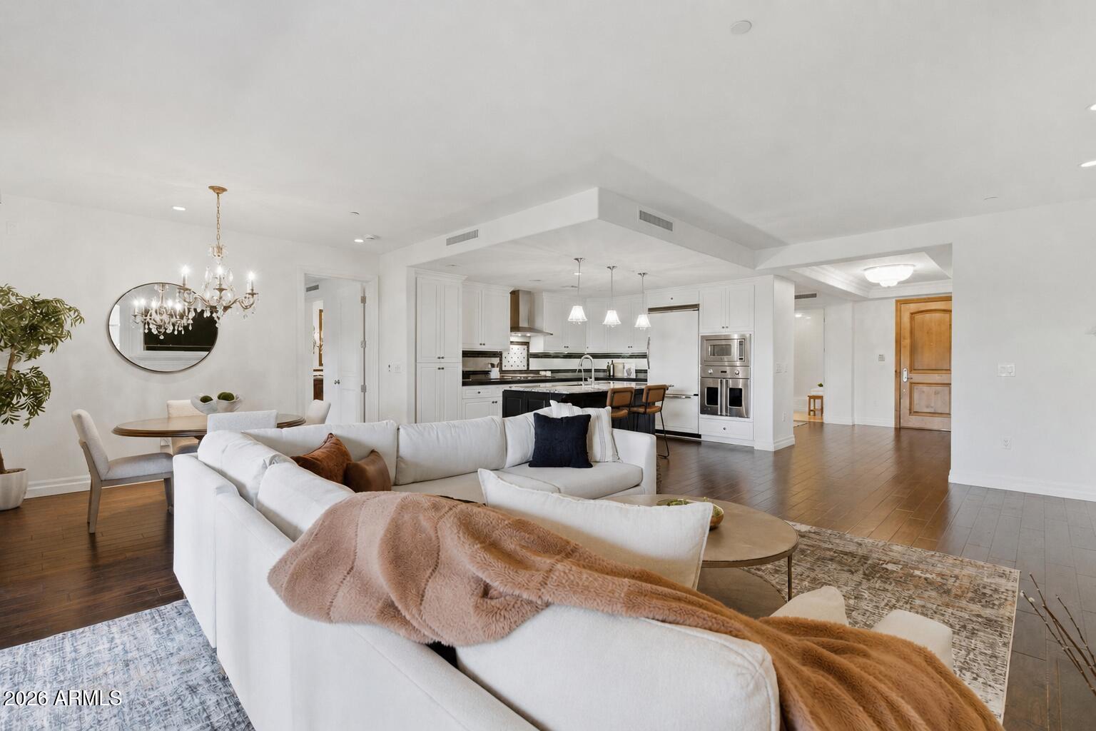 SCOTTSDALE WATERFRONT RESIDENCES CONDOMINIUM - Residential