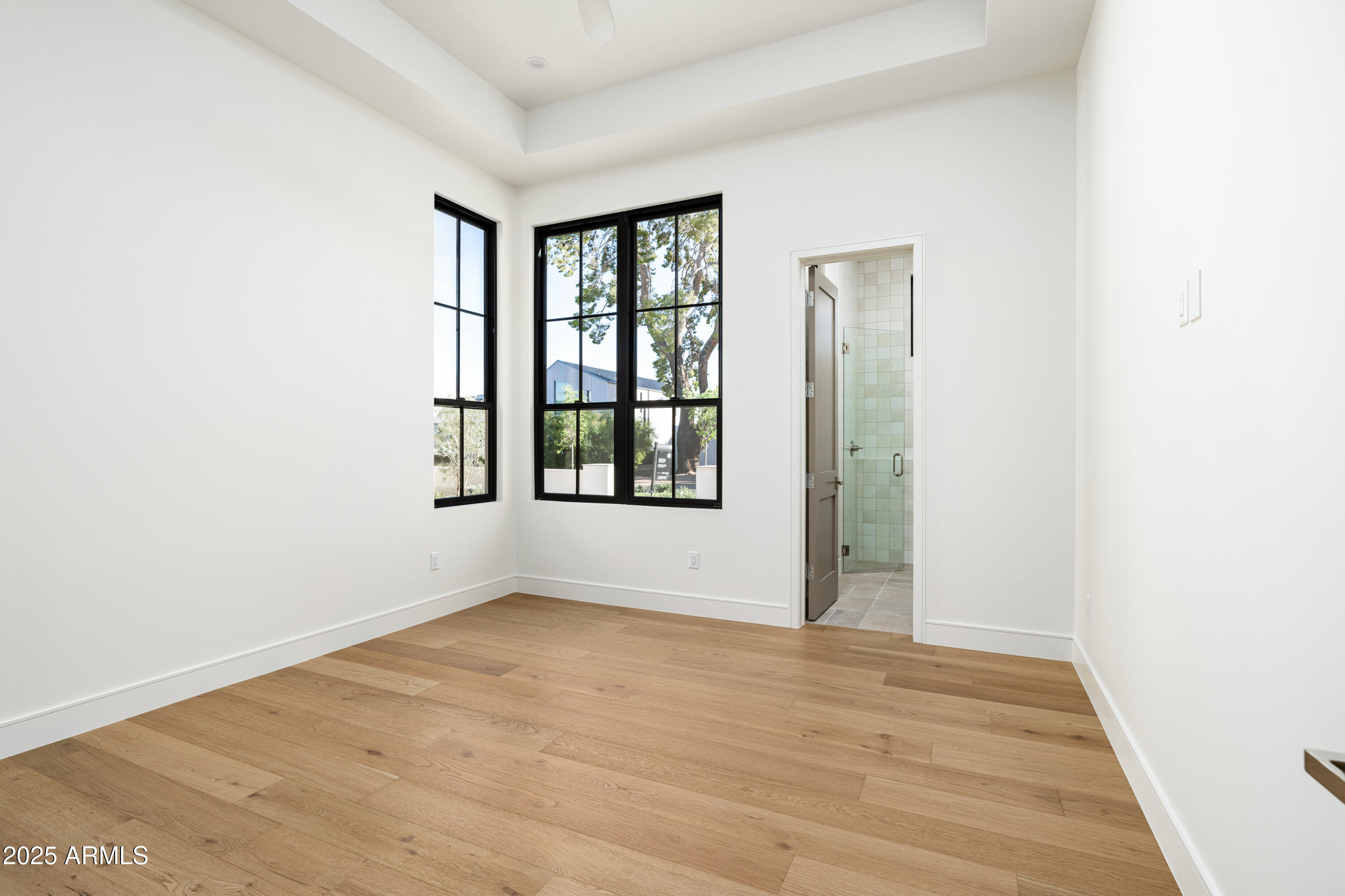 SAVOY ESTATES - Residential