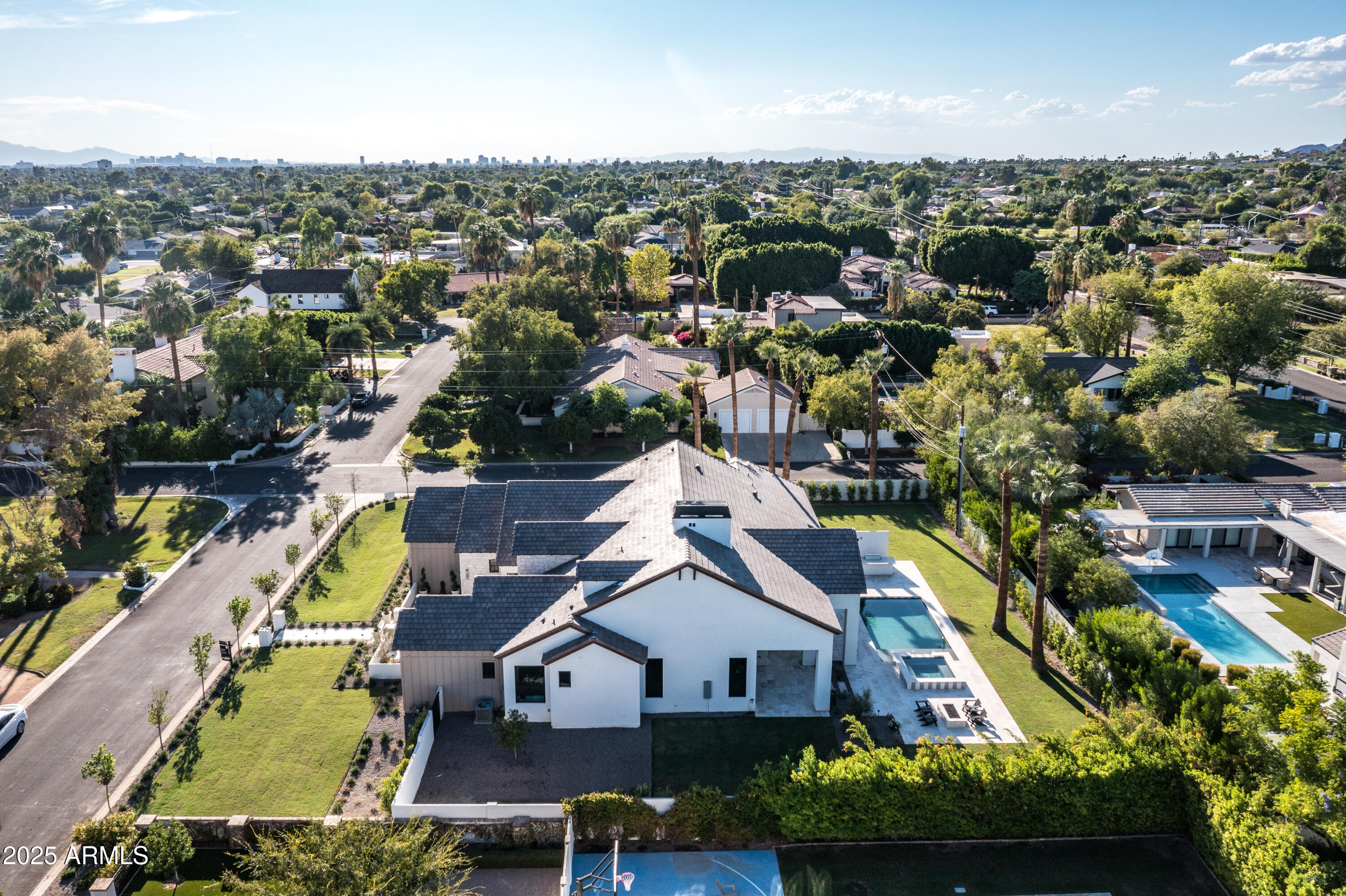 SAVOY ESTATES - Residential