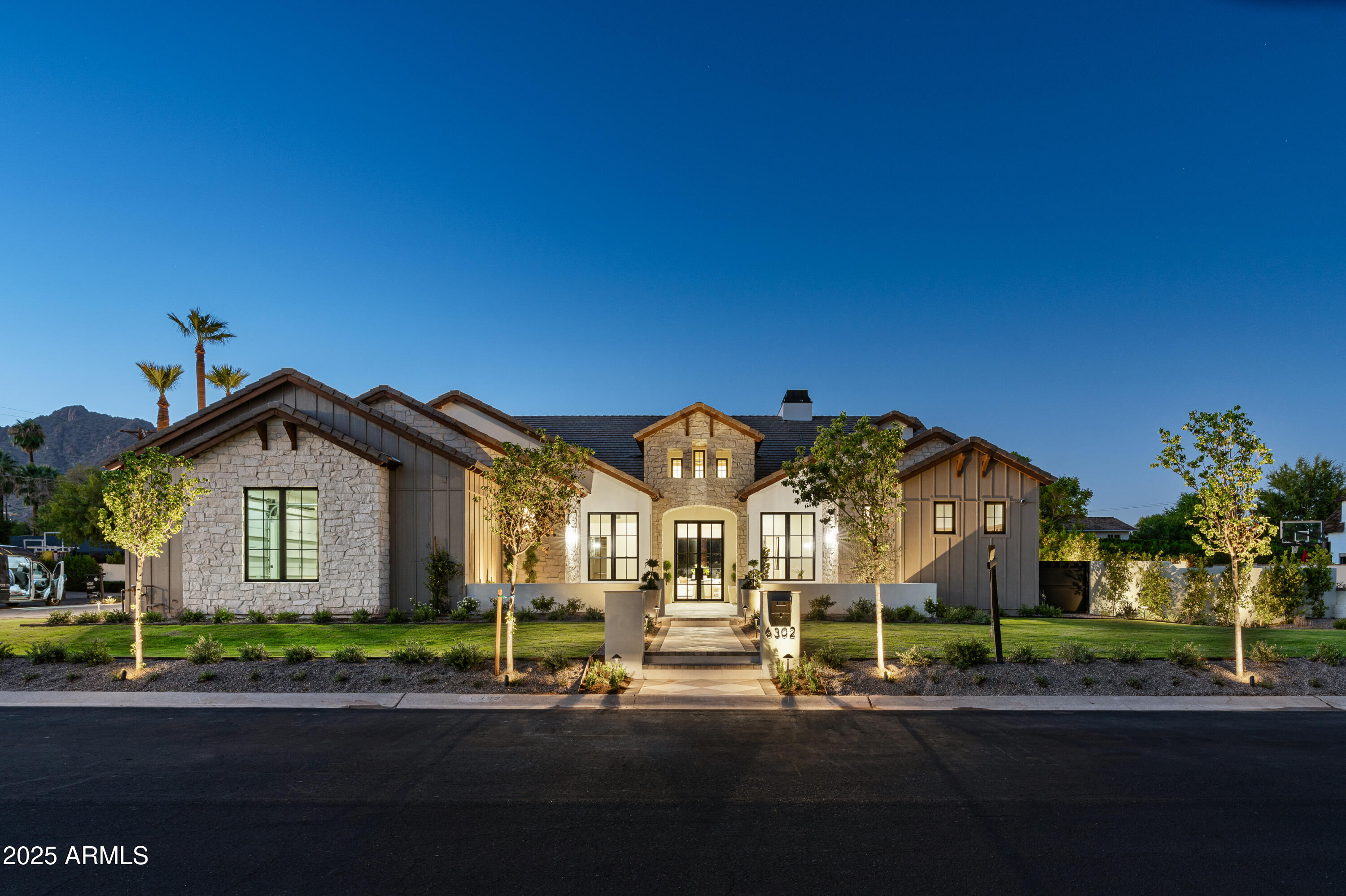 SAVOY ESTATES - Residential