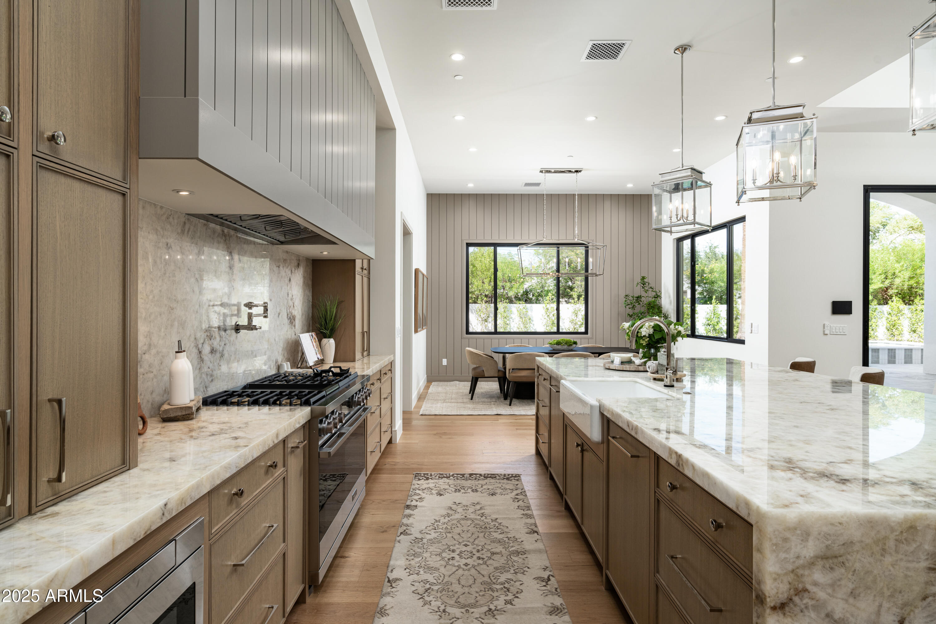 SAVOY ESTATES - Residential
