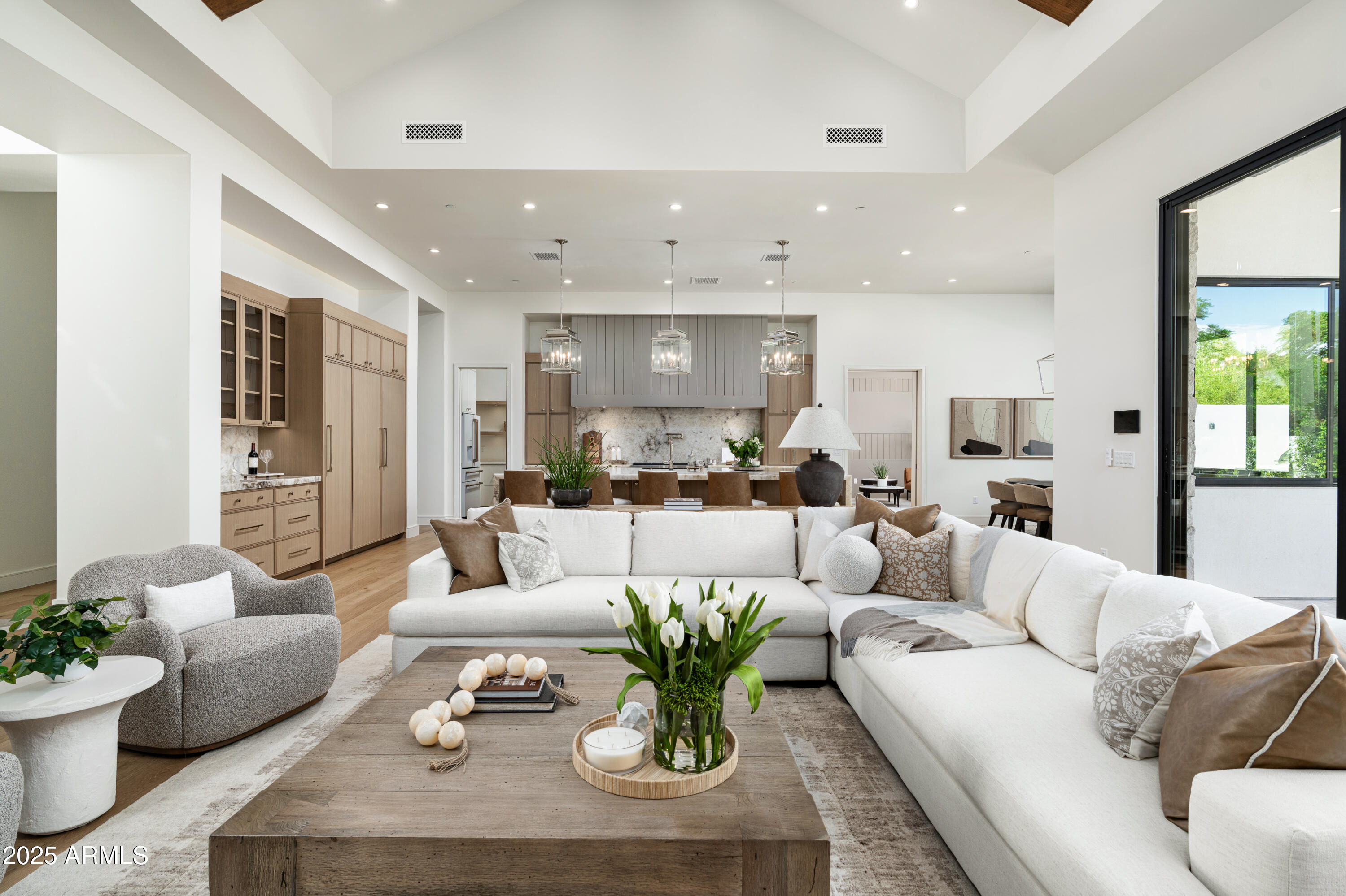 SAVOY ESTATES - Residential