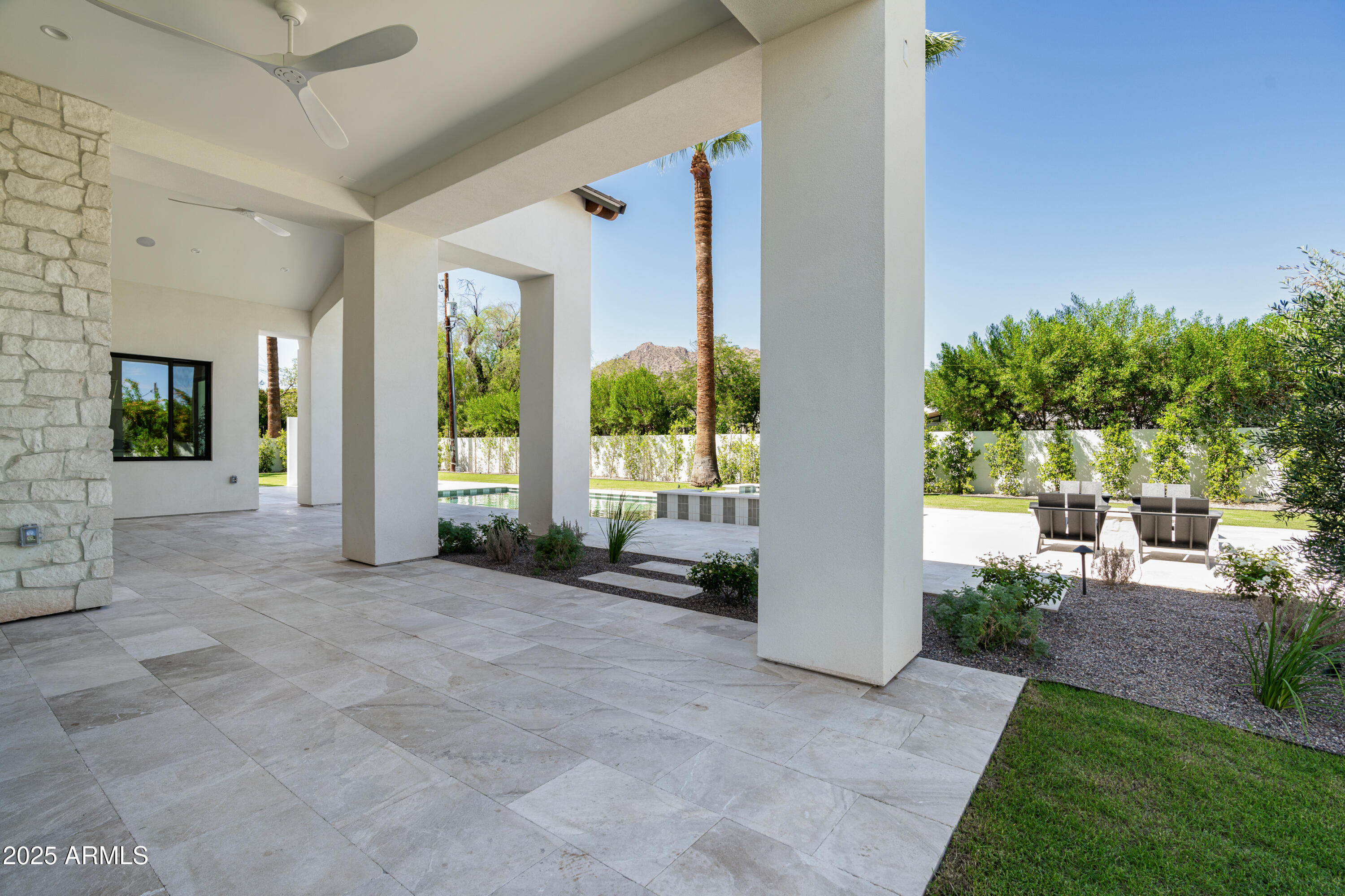SAVOY ESTATES - Residential
