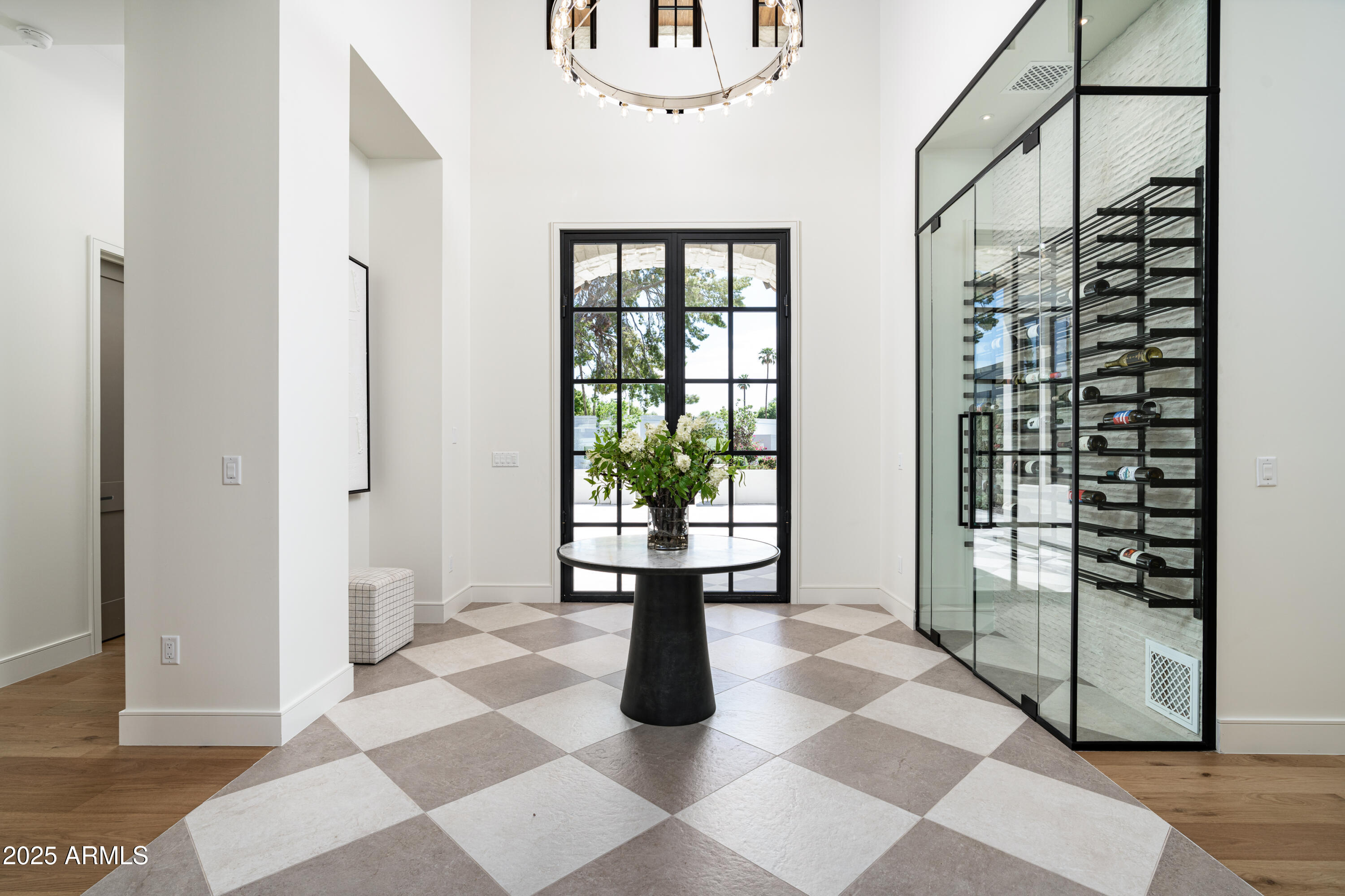 SAVOY ESTATES - Residential