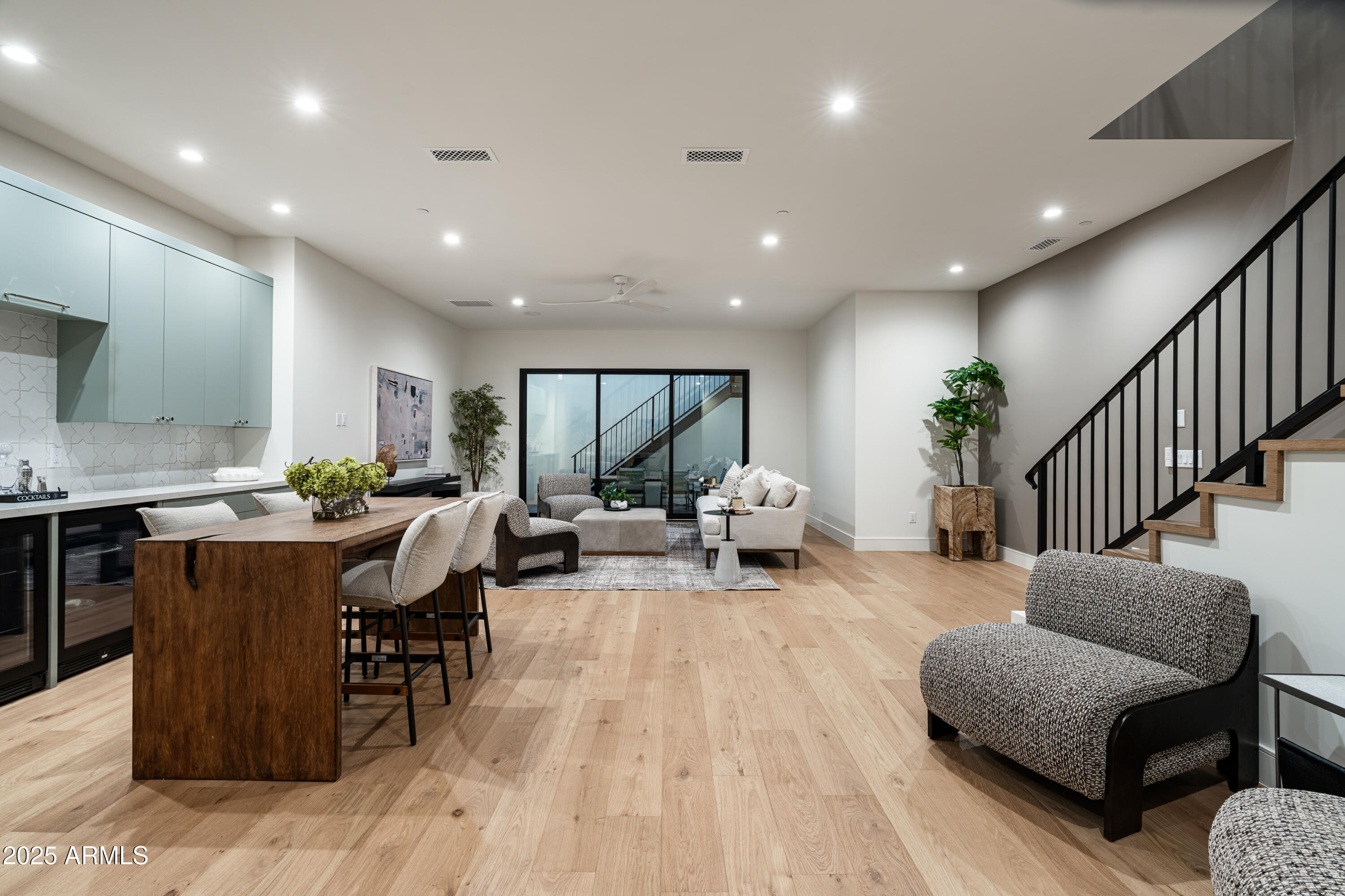 SAVOY ESTATES - Residential