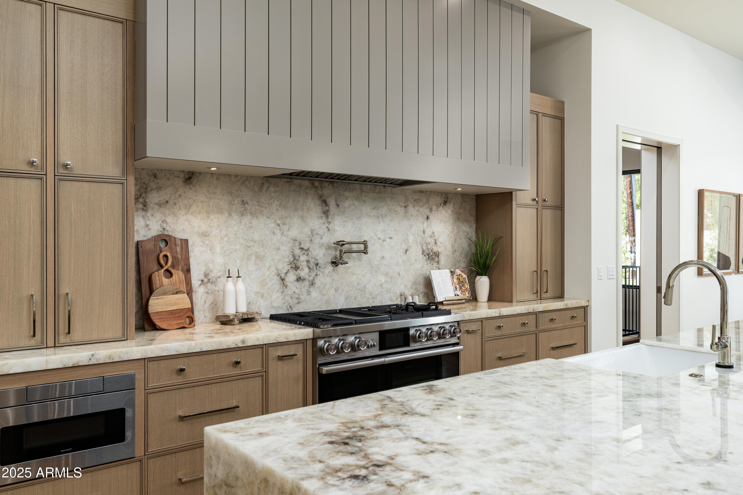 SAVOY ESTATES - Residential