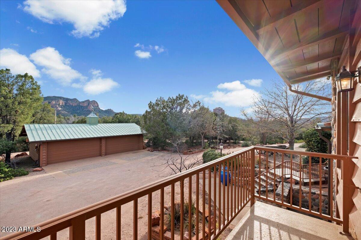 Little Horse Park - Residential