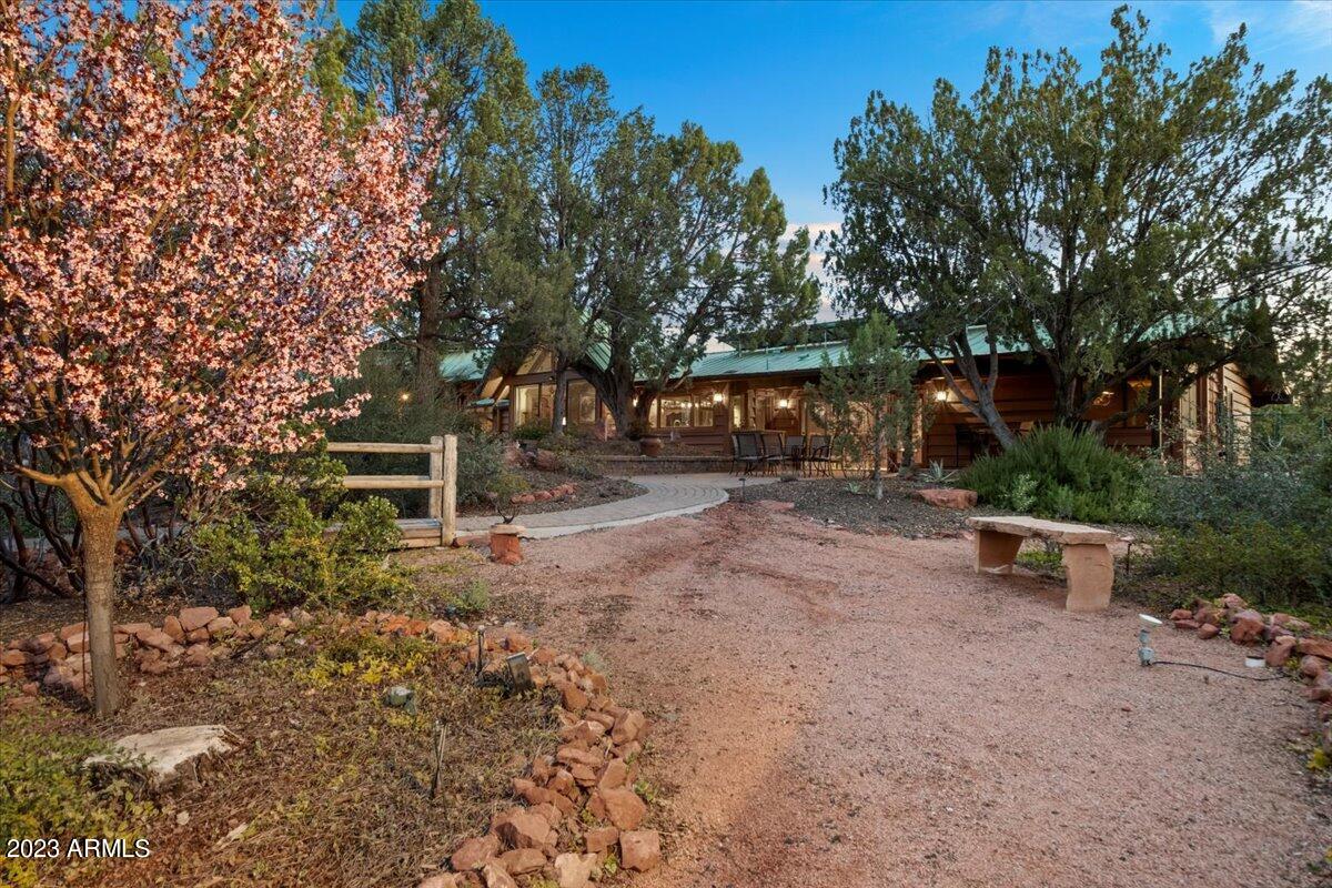 Little Horse Park - Residential