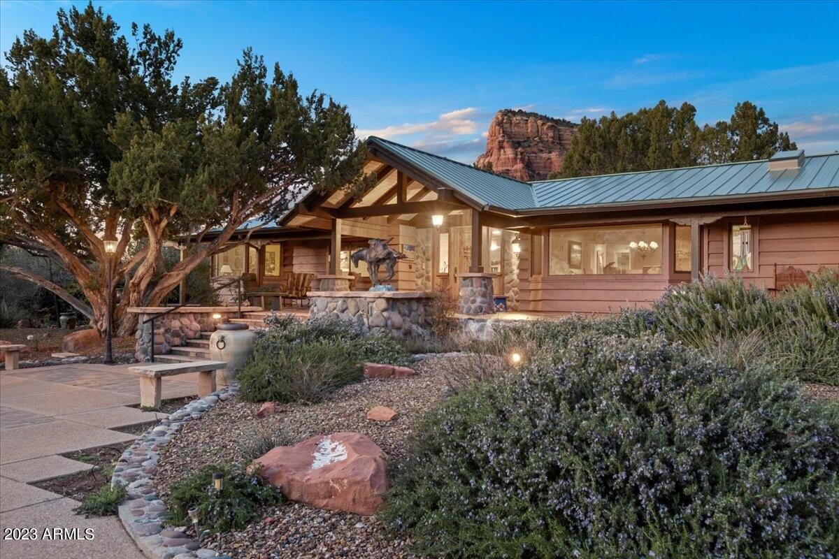 Little Horse Park - Residential