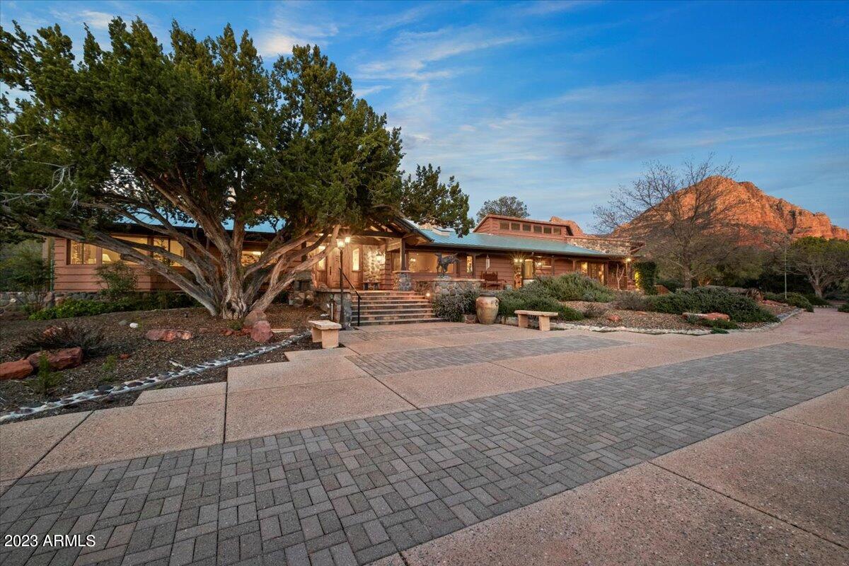 Little Horse Park - Residential