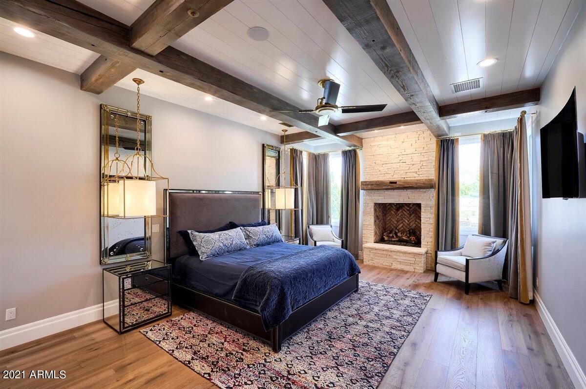 WEST BARTLETT ESTATES LOT 1-8 - Residential