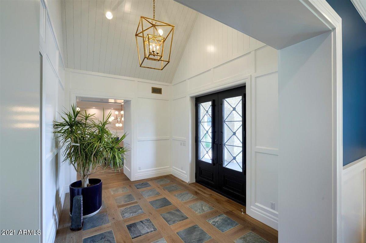 WEST BARTLETT ESTATES LOT 1-8 - Residential