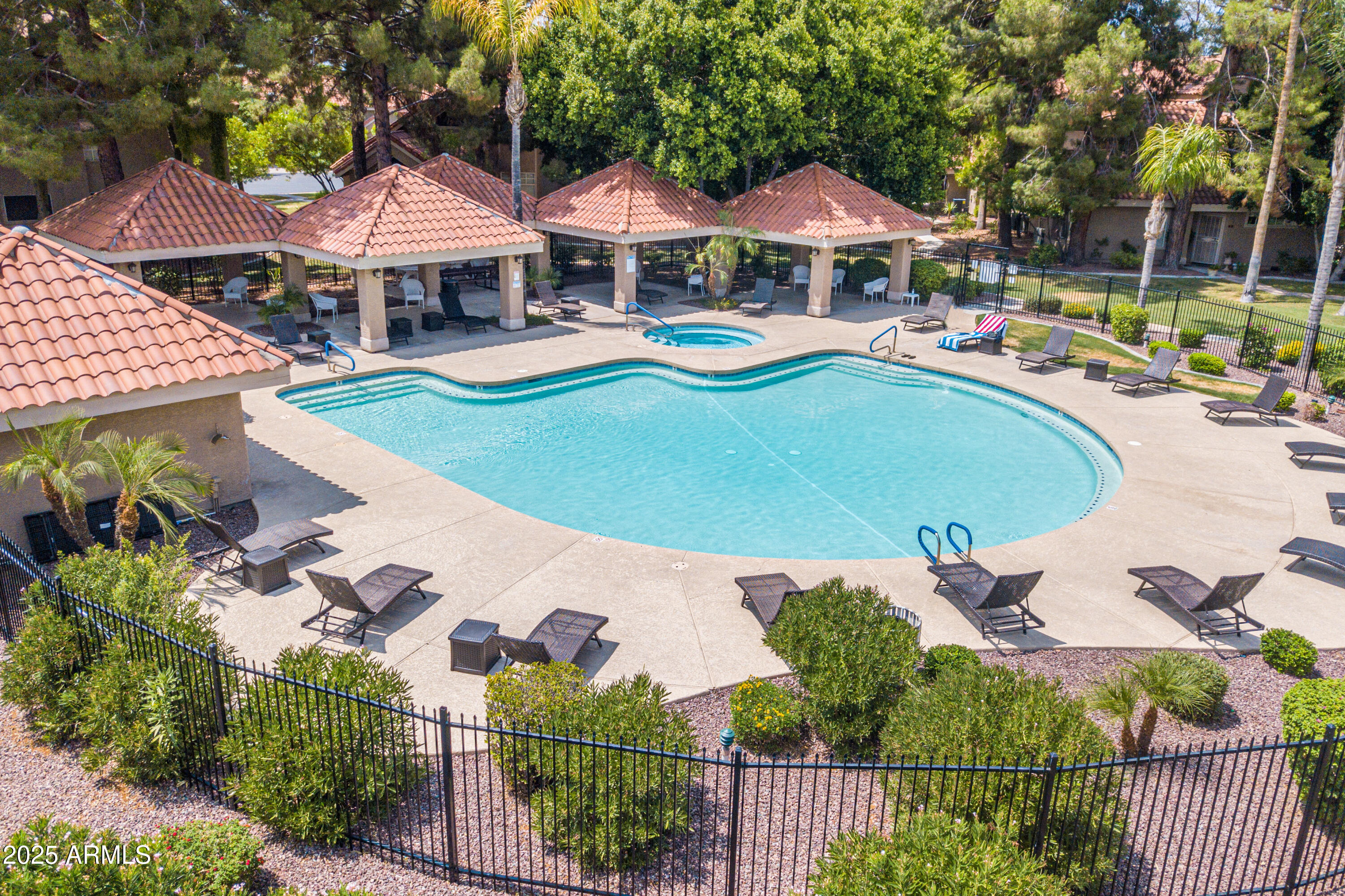 BEACH CLUB VILLAGE AT VAL VISTA LAKES UNIT 1-198 - Residential