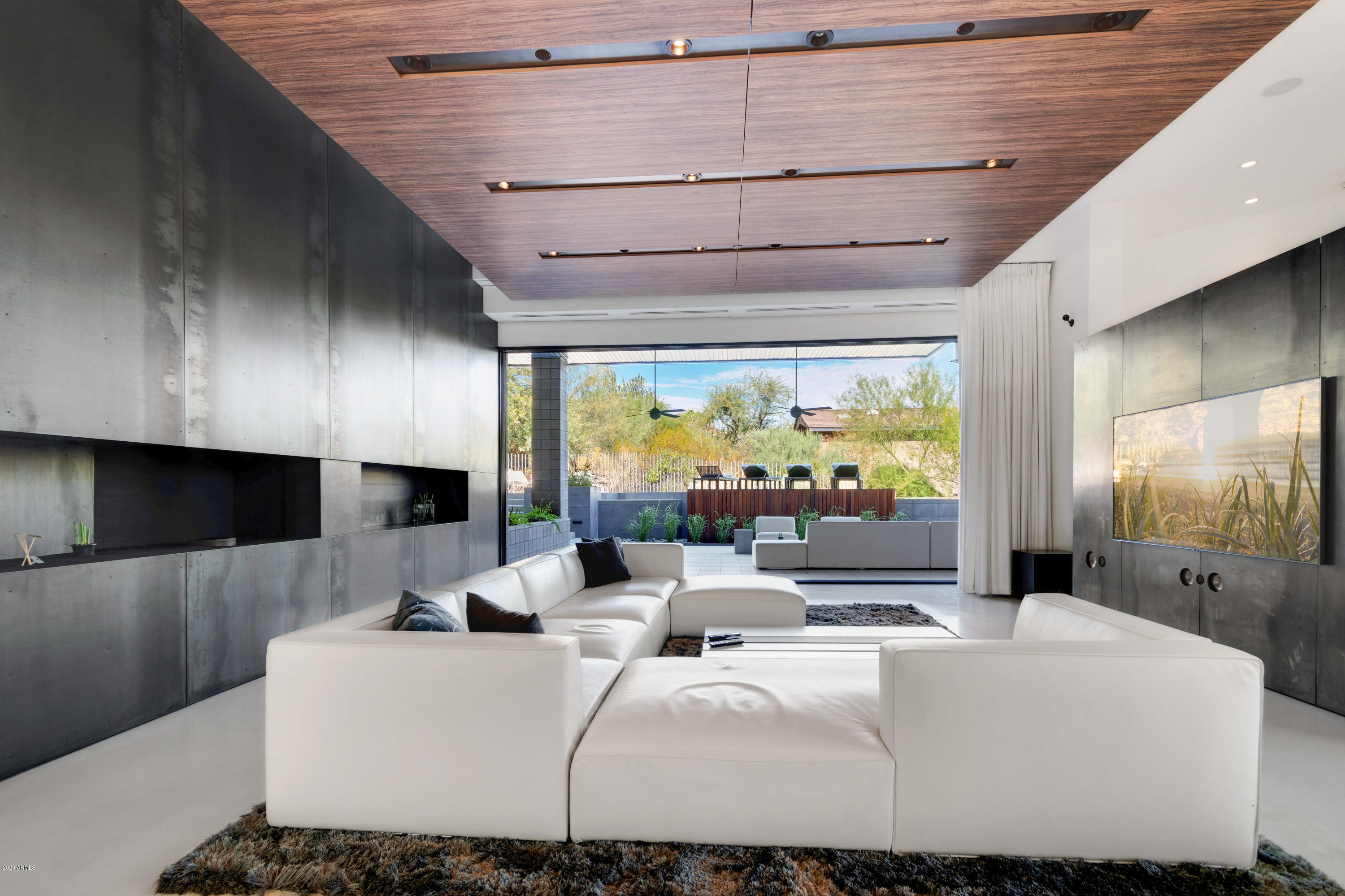LA COLINA - Residential