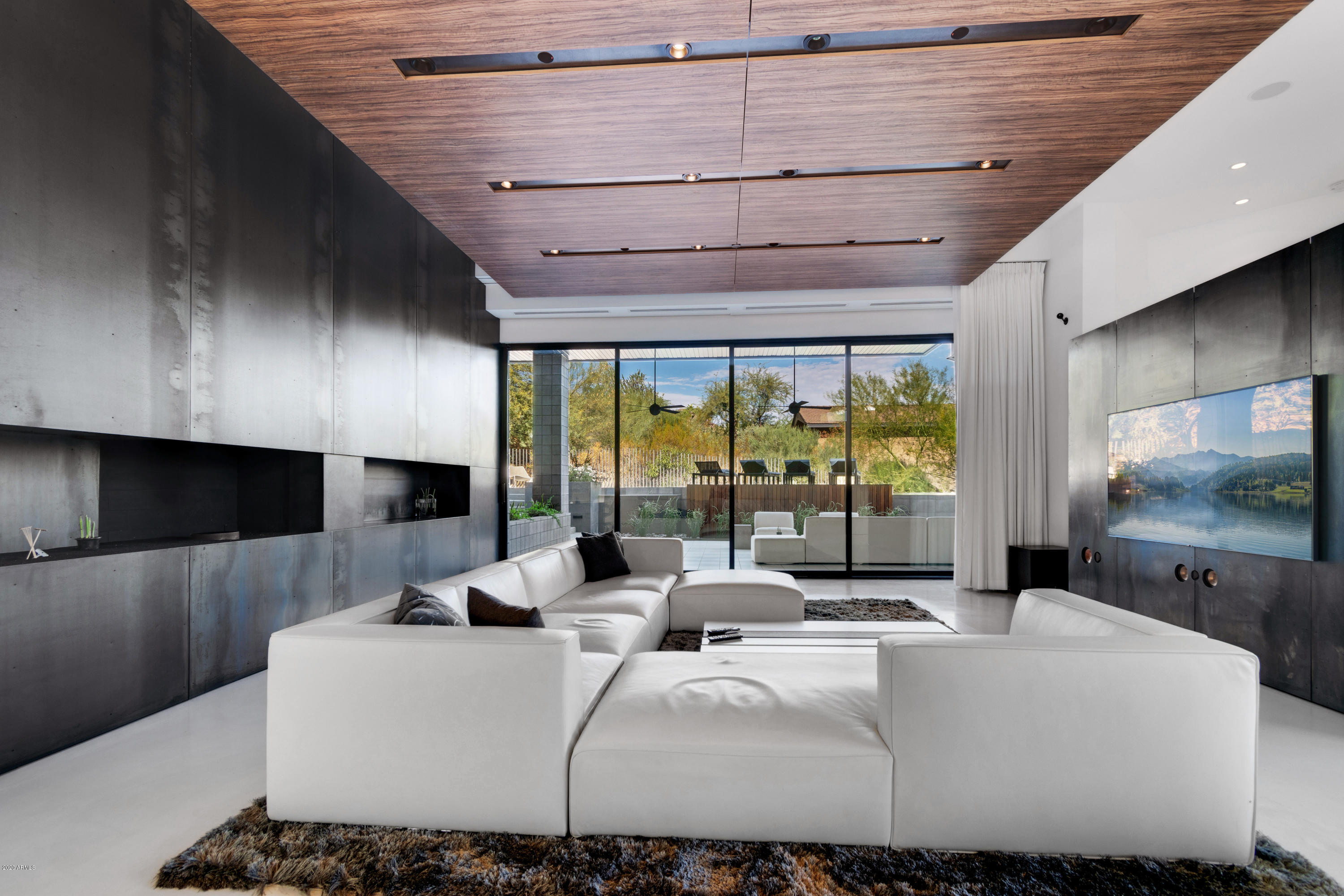 LA COLINA - Residential