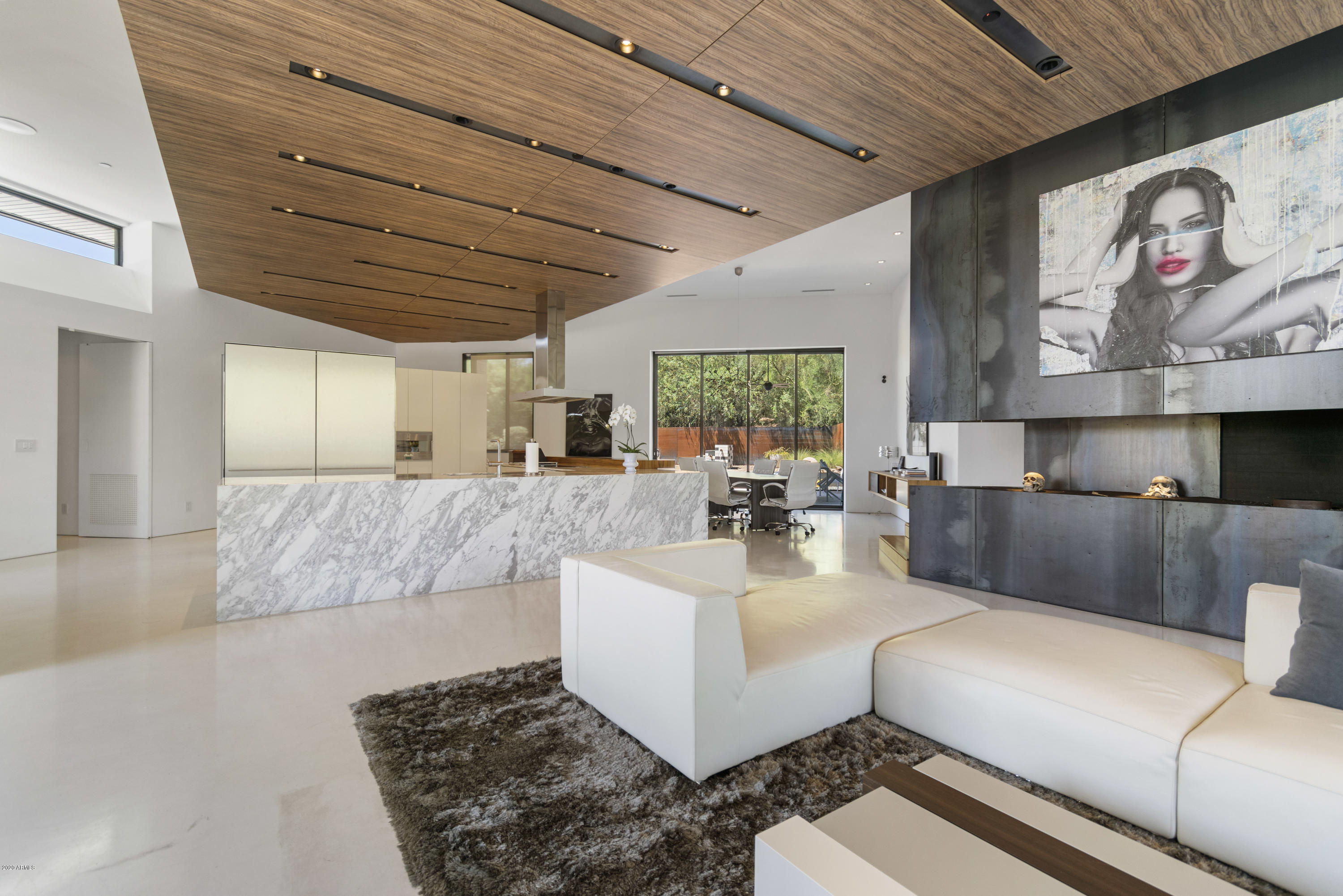 LA COLINA - Residential