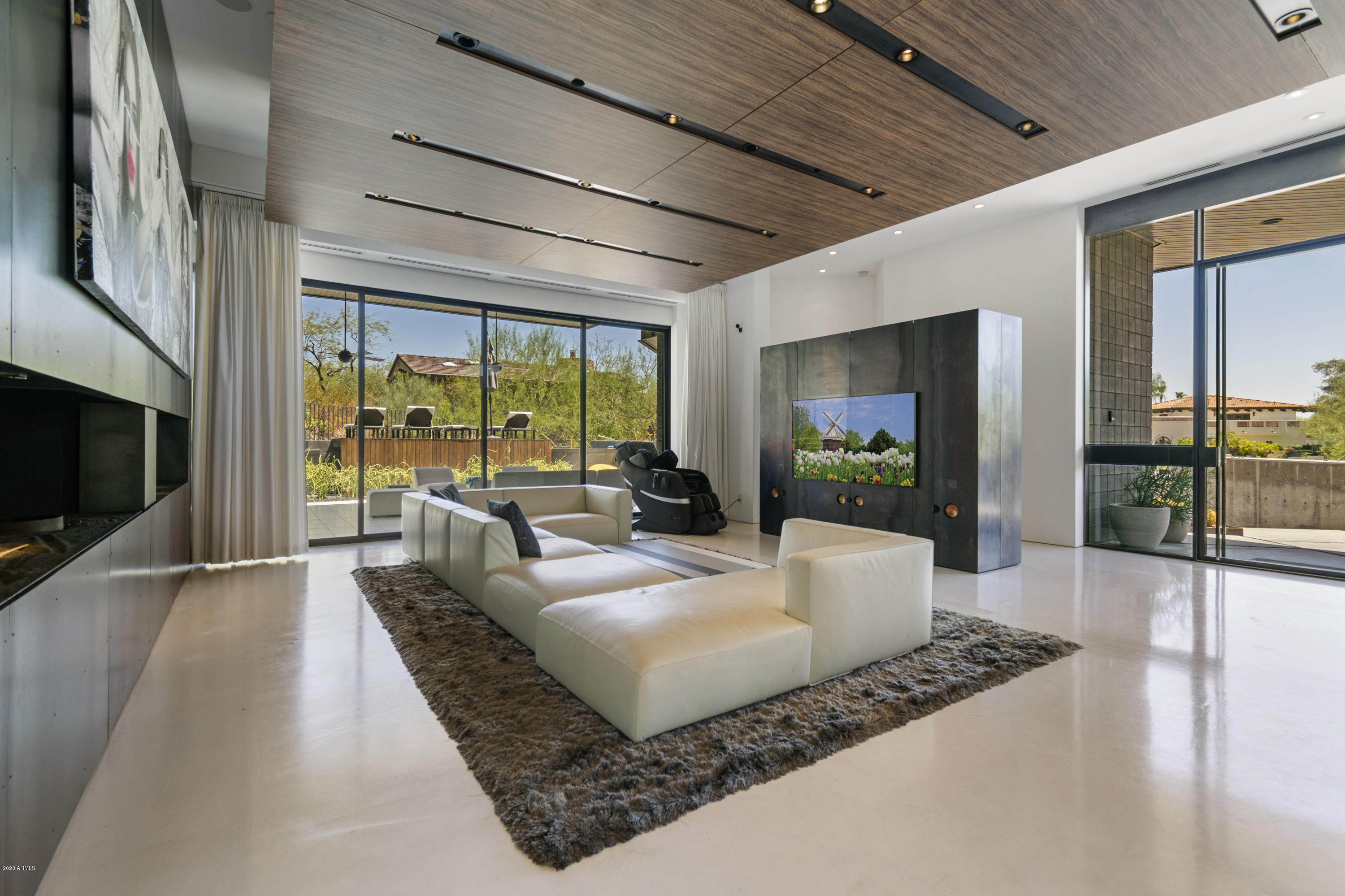 LA COLINA - Residential