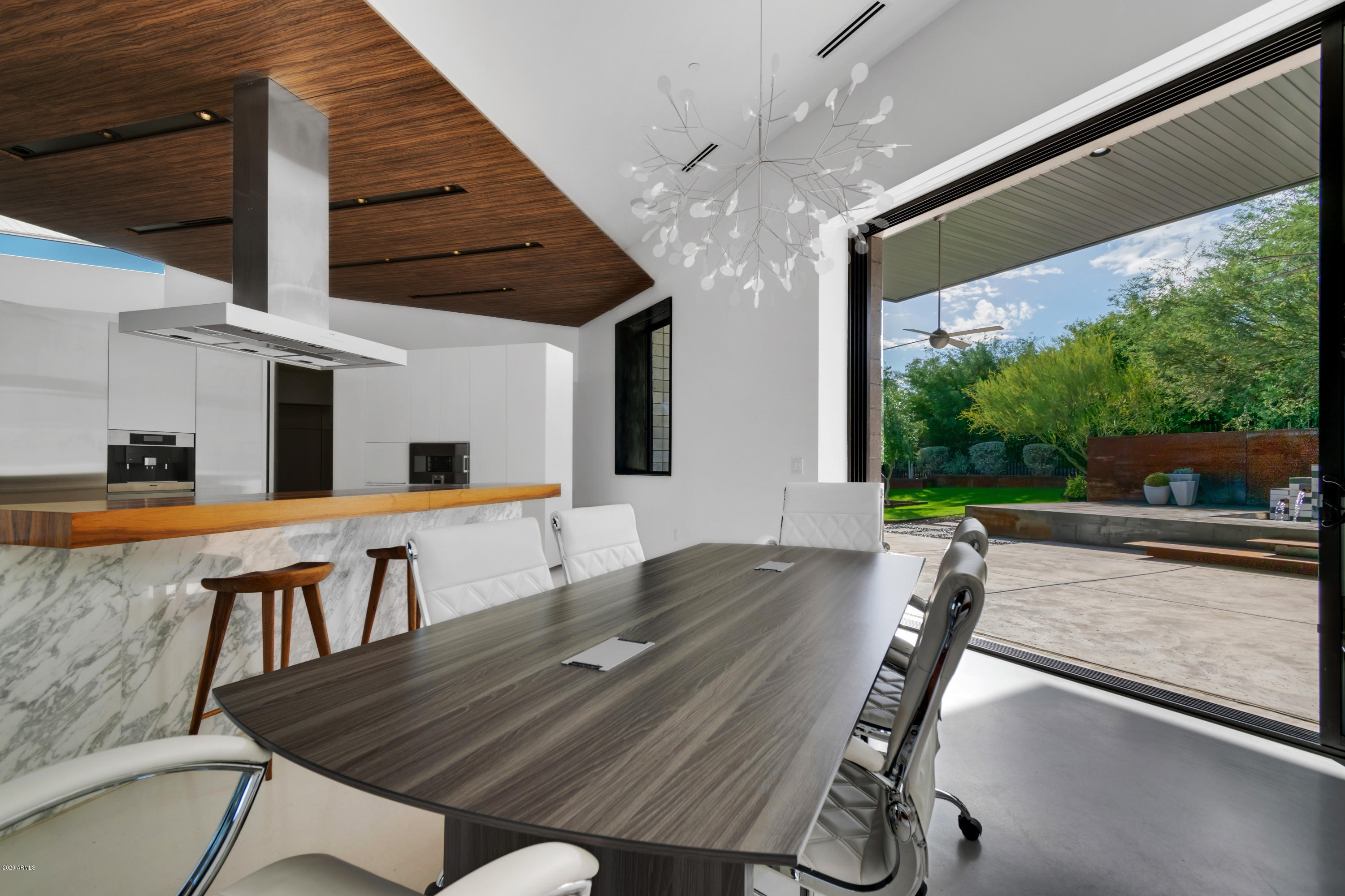 LA COLINA - Residential
