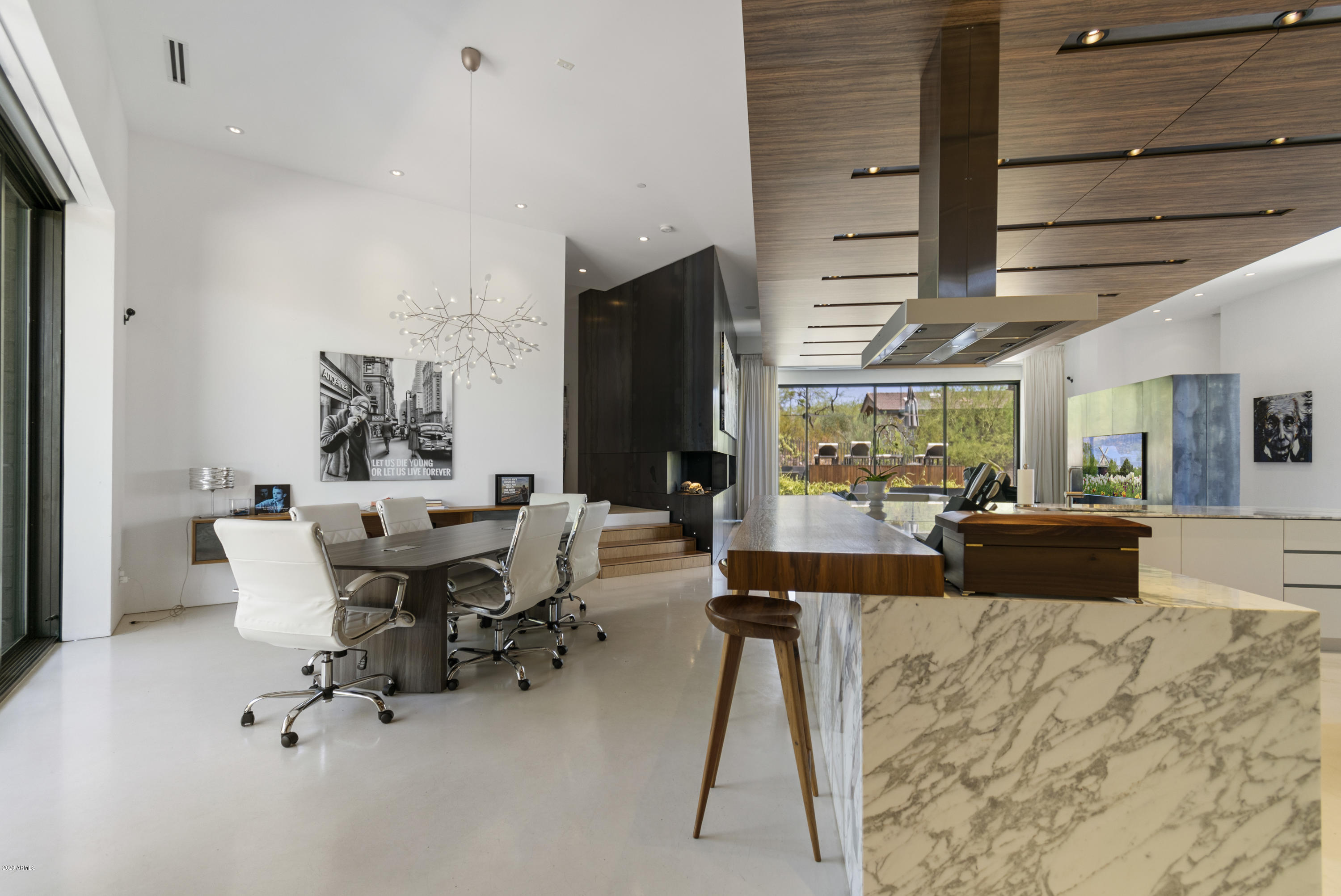 LA COLINA - Residential