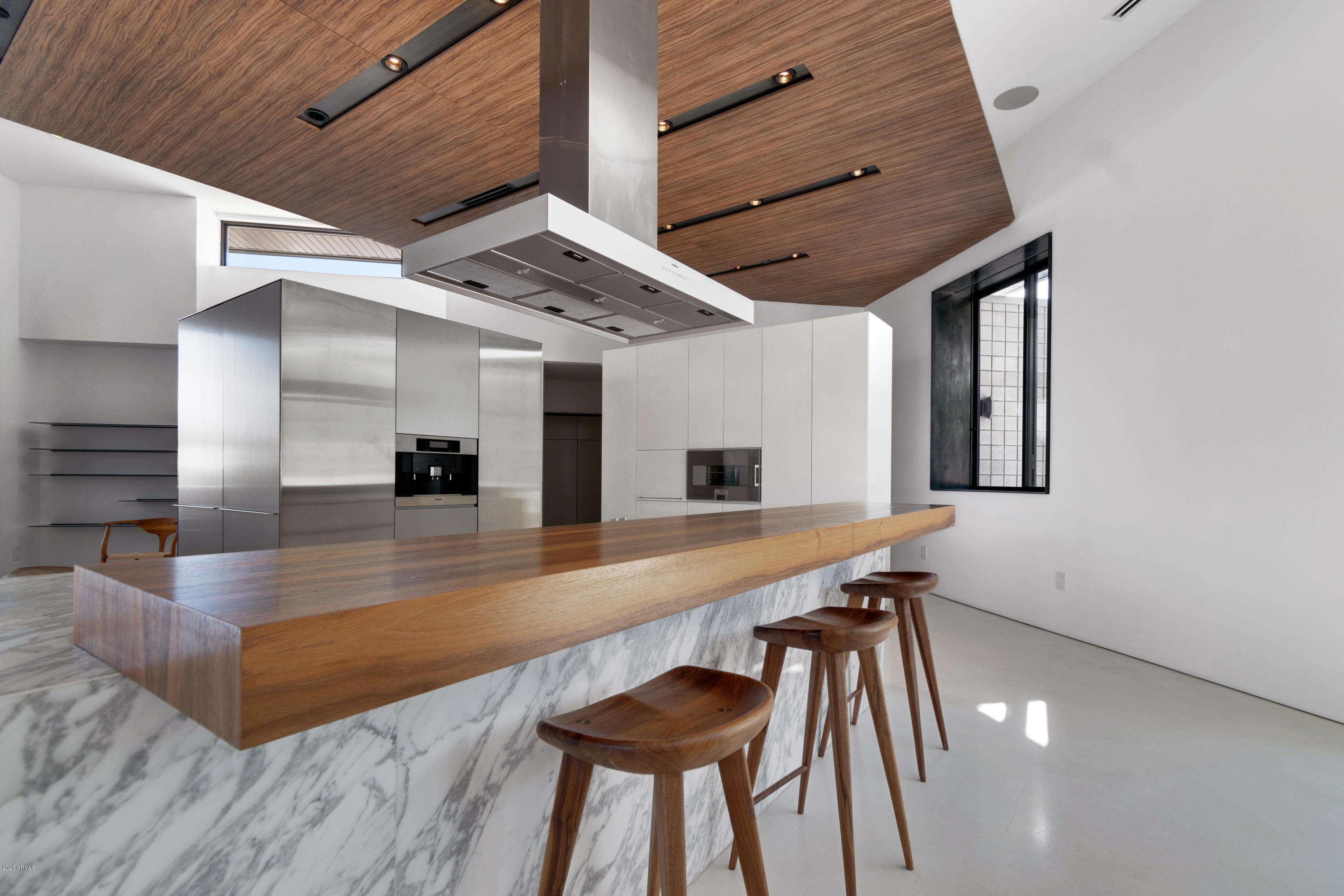 LA COLINA - Residential