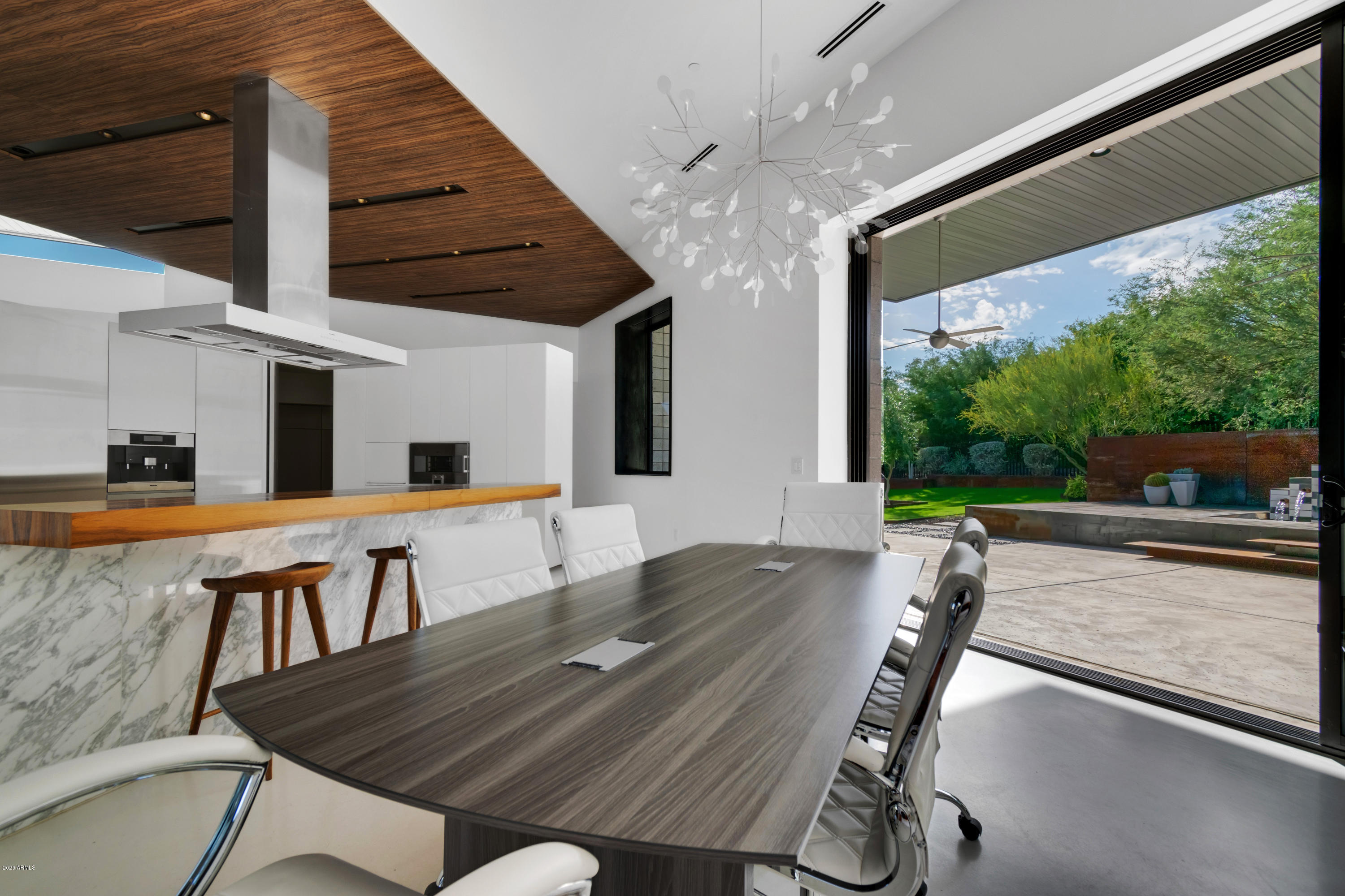 LA COLINA - Residential