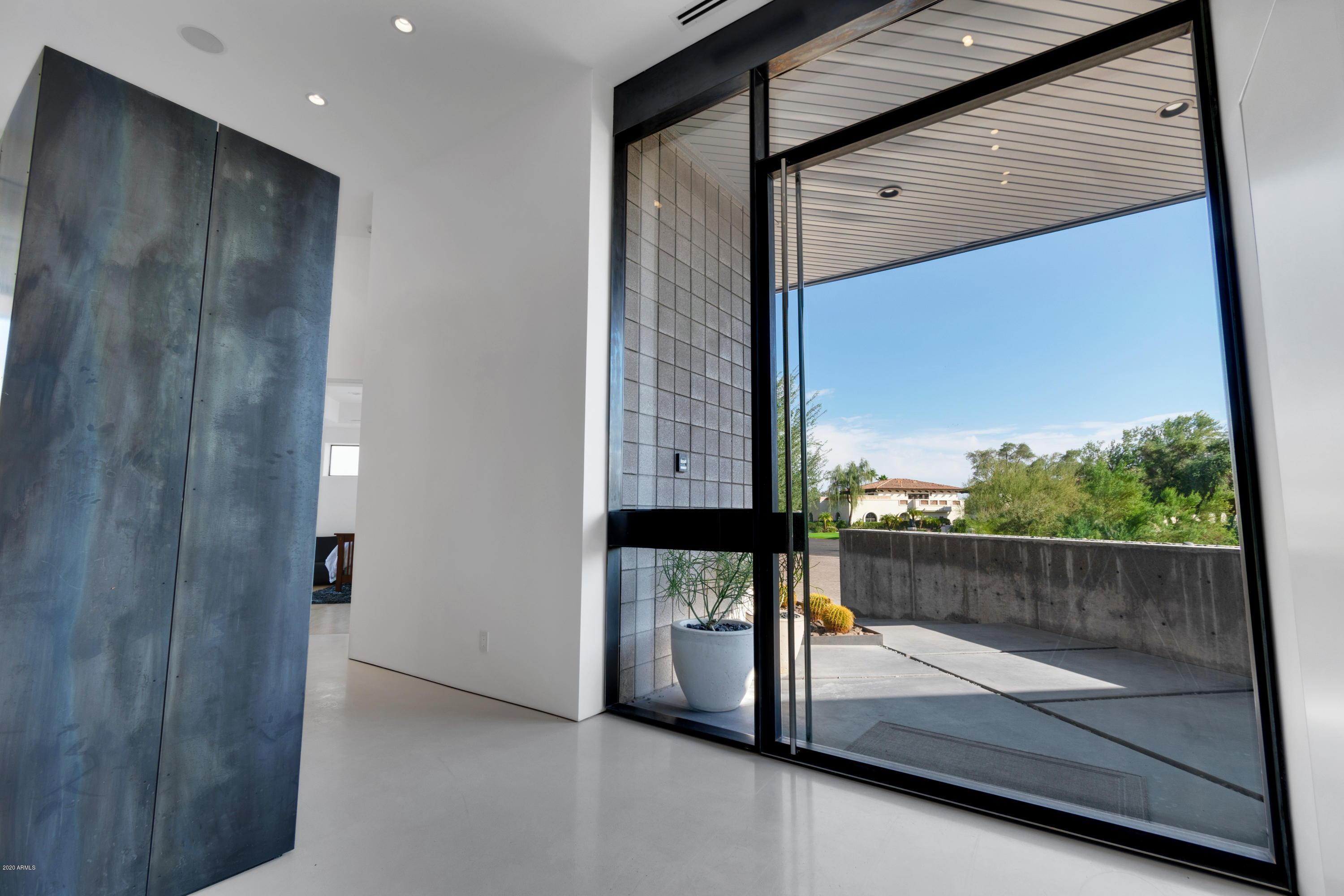 LA COLINA - Residential