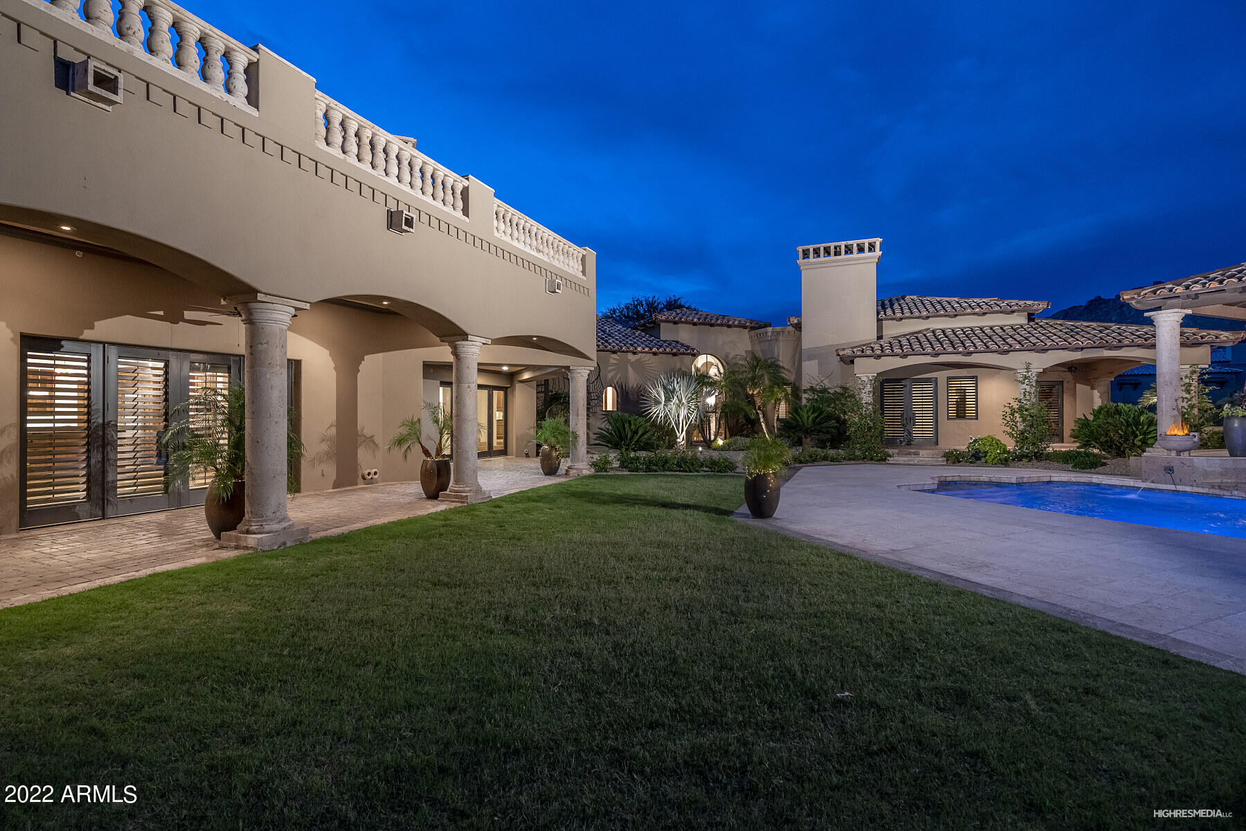 Ladera Vista - Residential