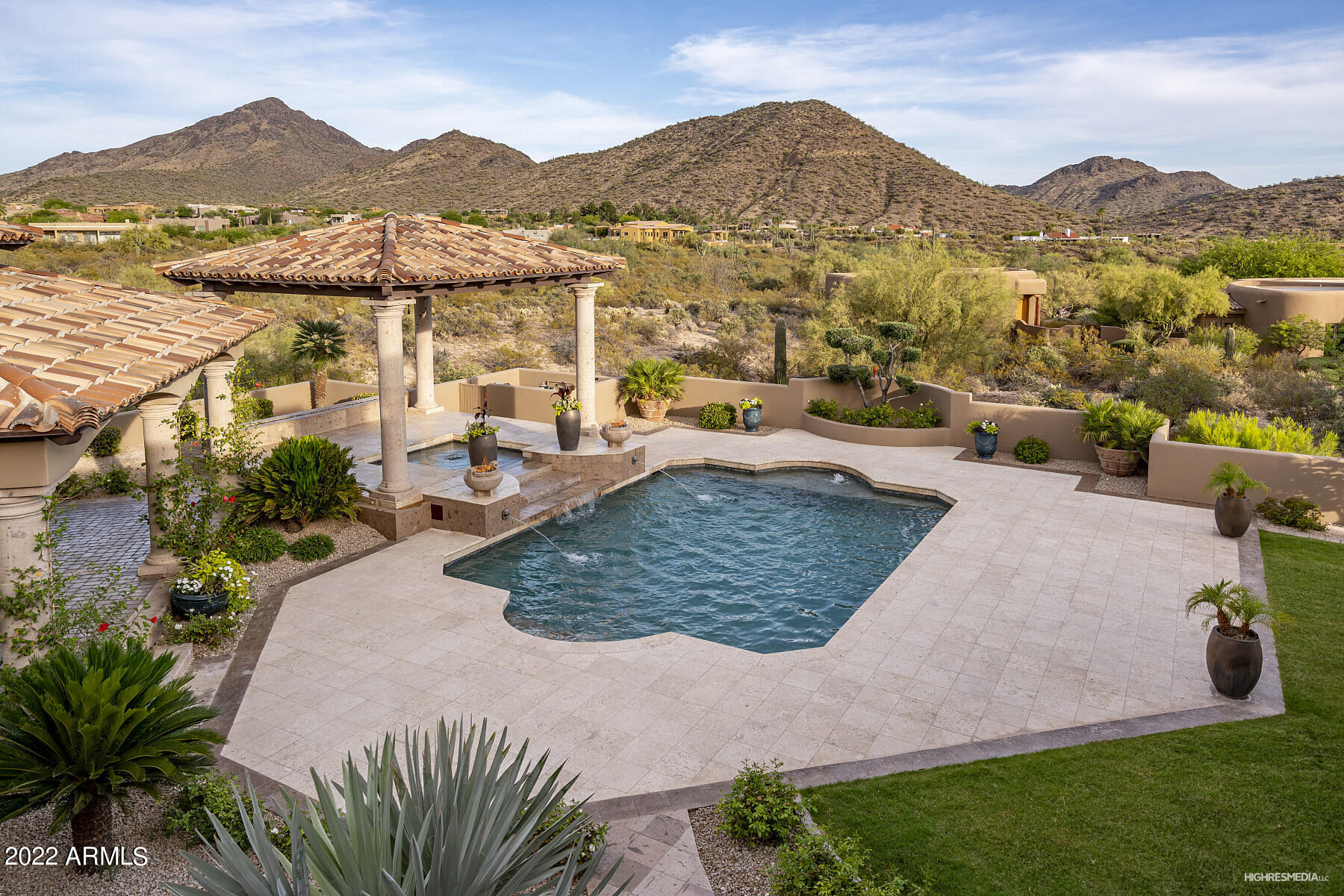 Ladera Vista - Residential