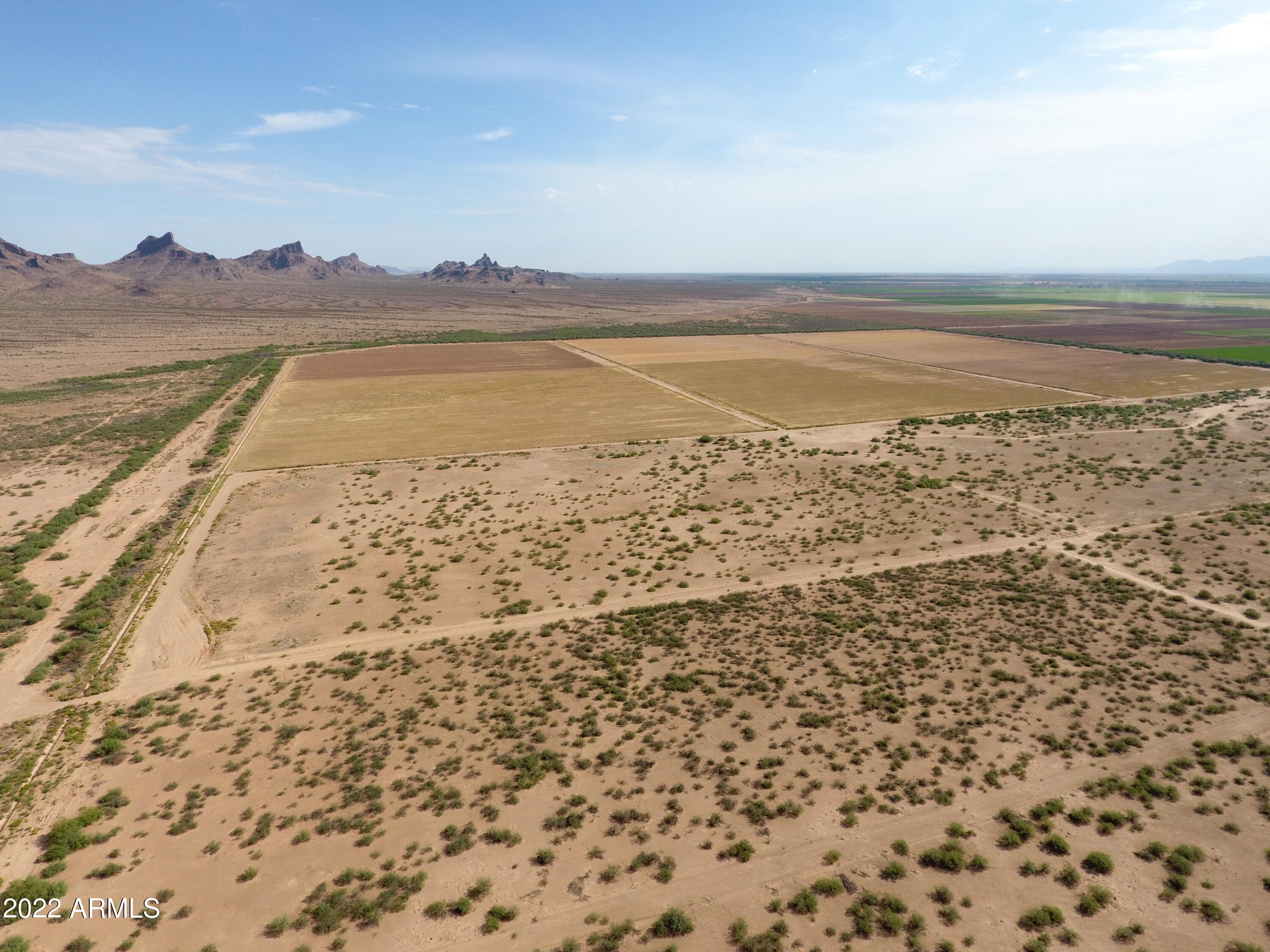 S11 T10S R6E - Land