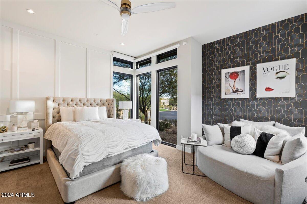 WHITE HORSE - Residential