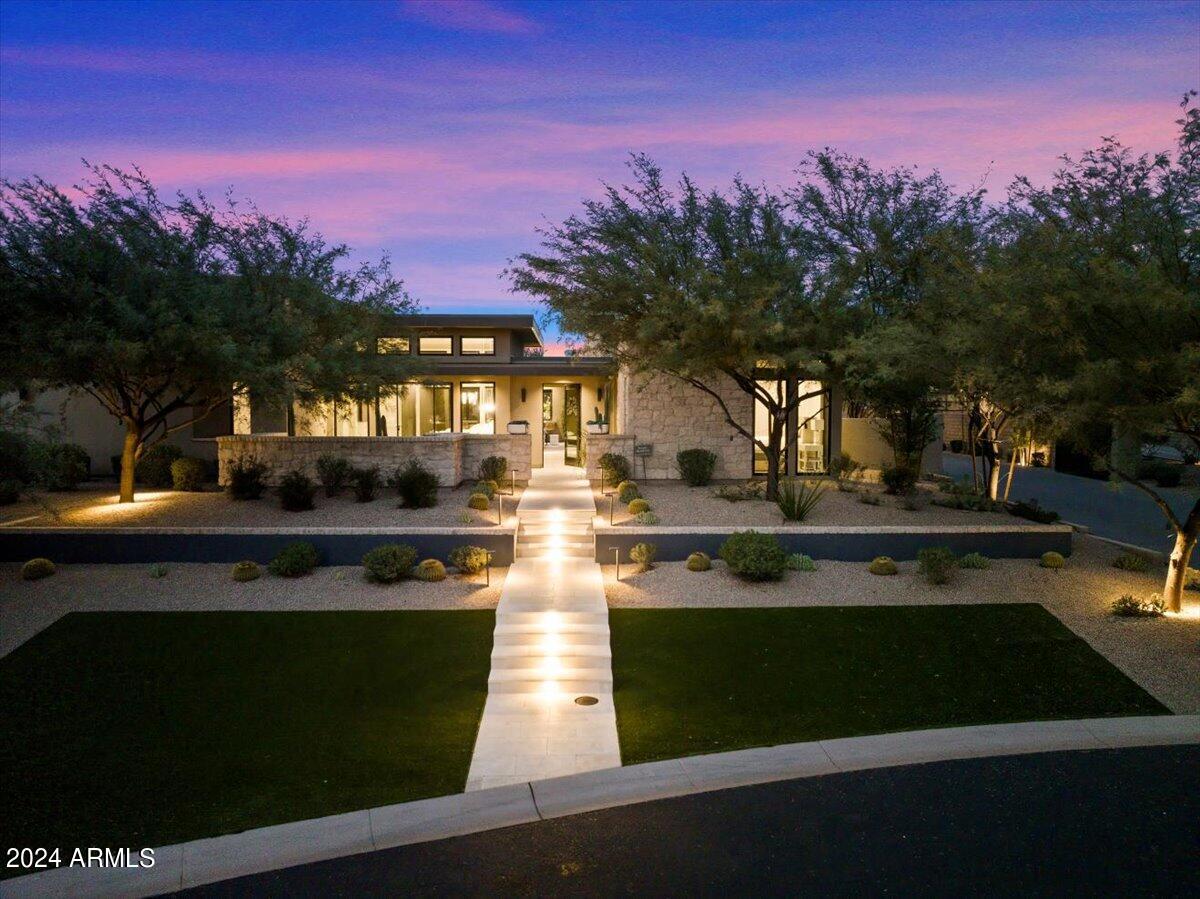 WHITE HORSE - Residential