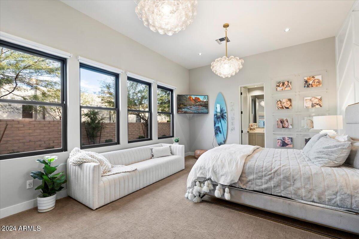 WHITE HORSE - Residential