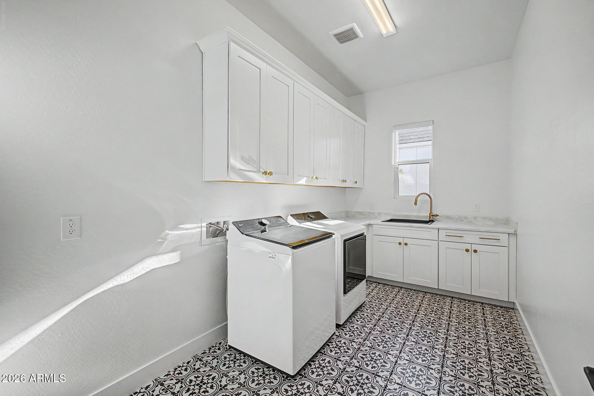 VISTAL PHASE 1 RESIDENTIAL COMMUNITY - Residential