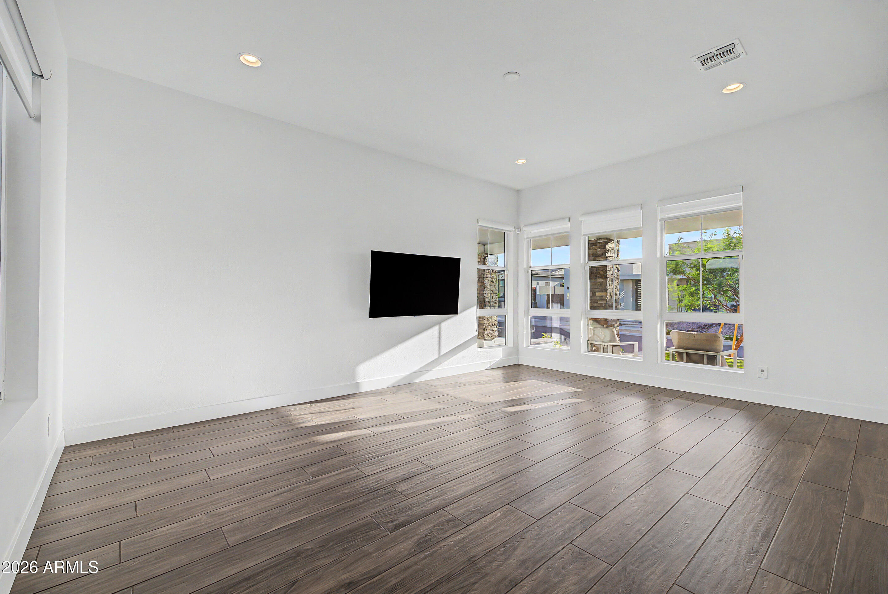VISTAL PHASE 1 RESIDENTIAL COMMUNITY - Residential