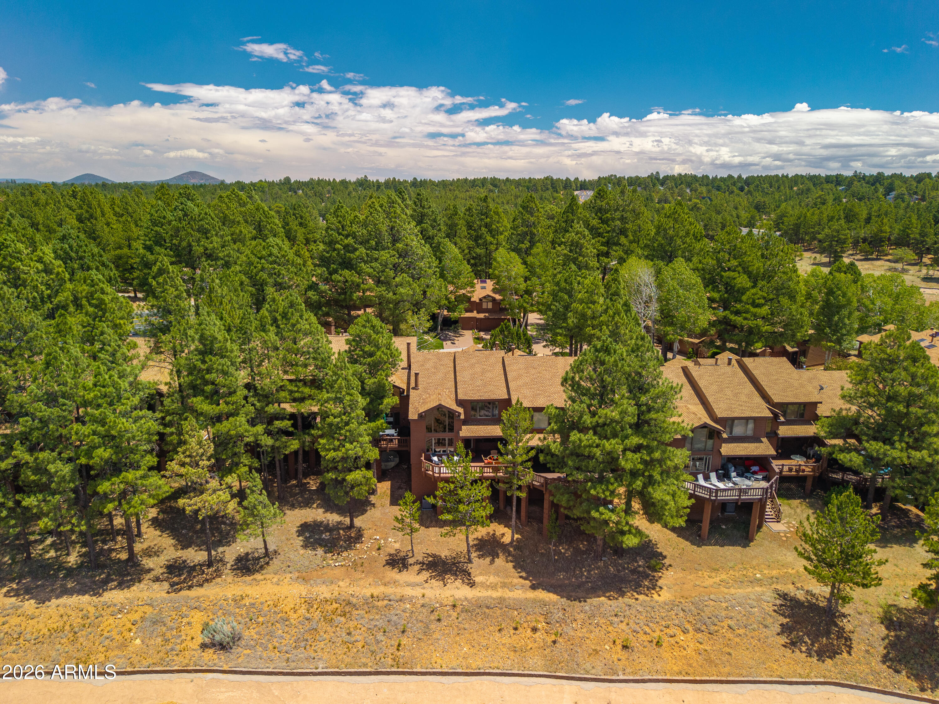 LAKEPOINT TOWNHOUSES AMENDED - Residential