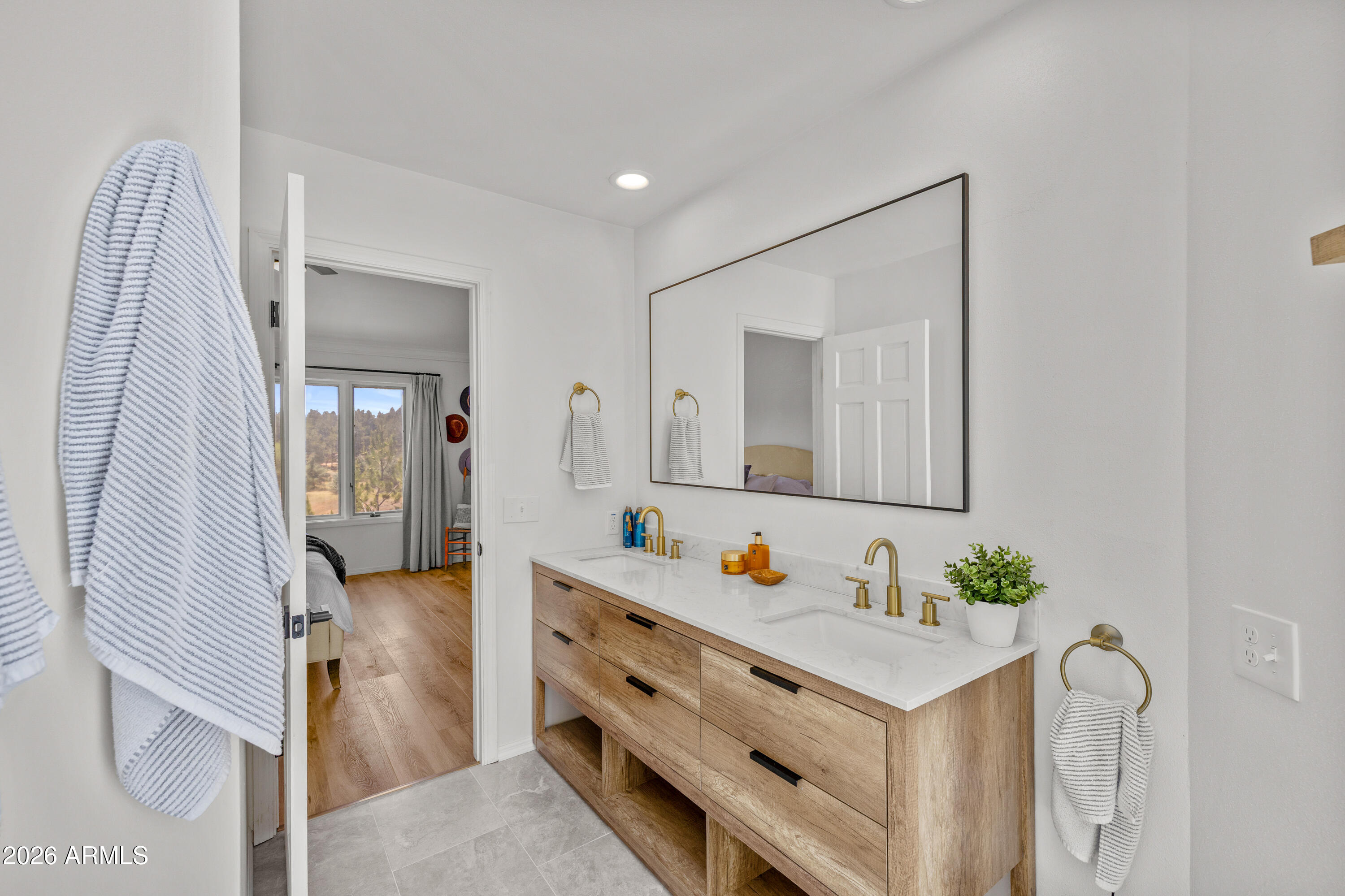 LAKEPOINT TOWNHOUSES AMENDED - Residential
