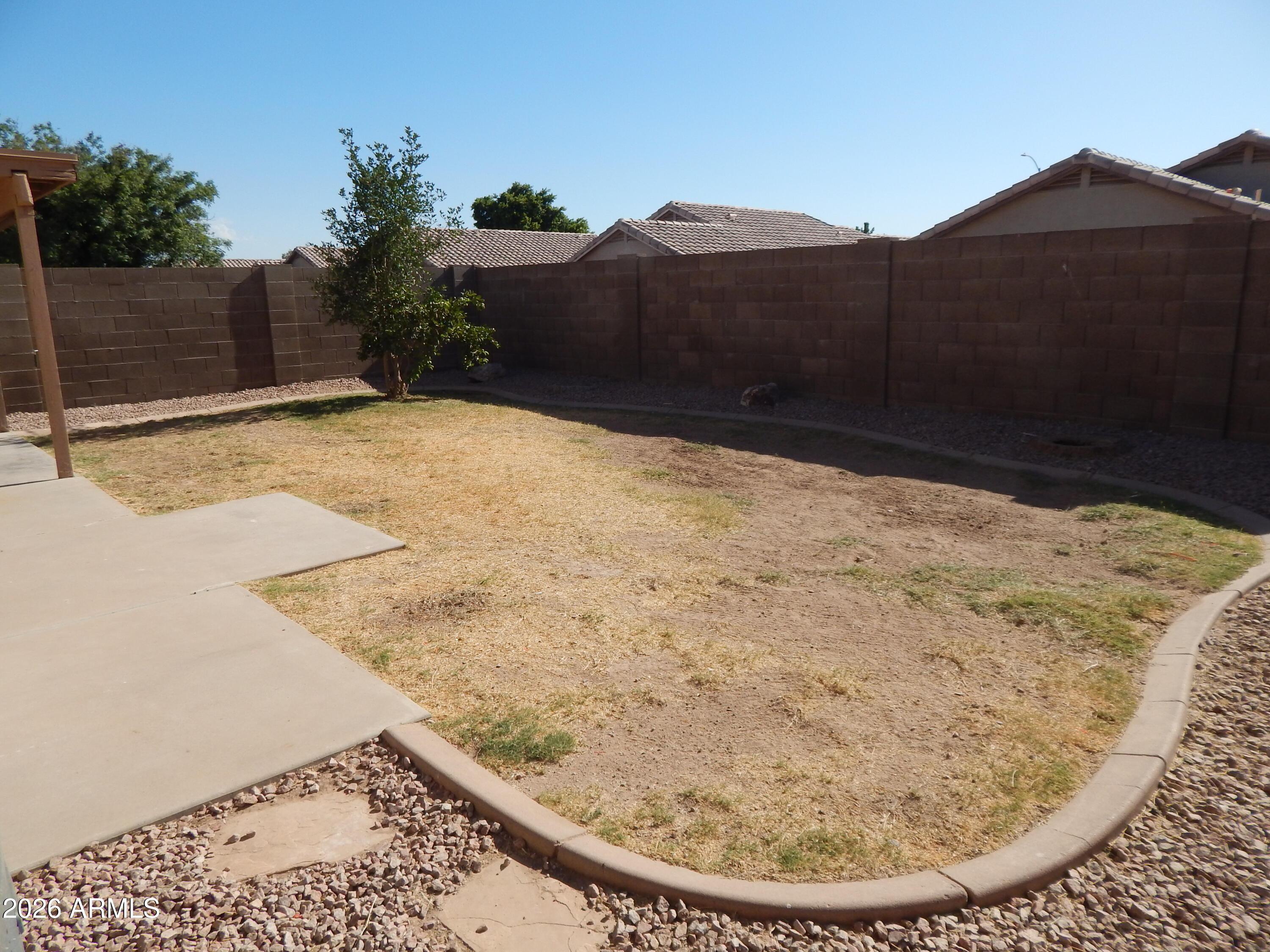 WYNSTONE 2 CORR - Residential