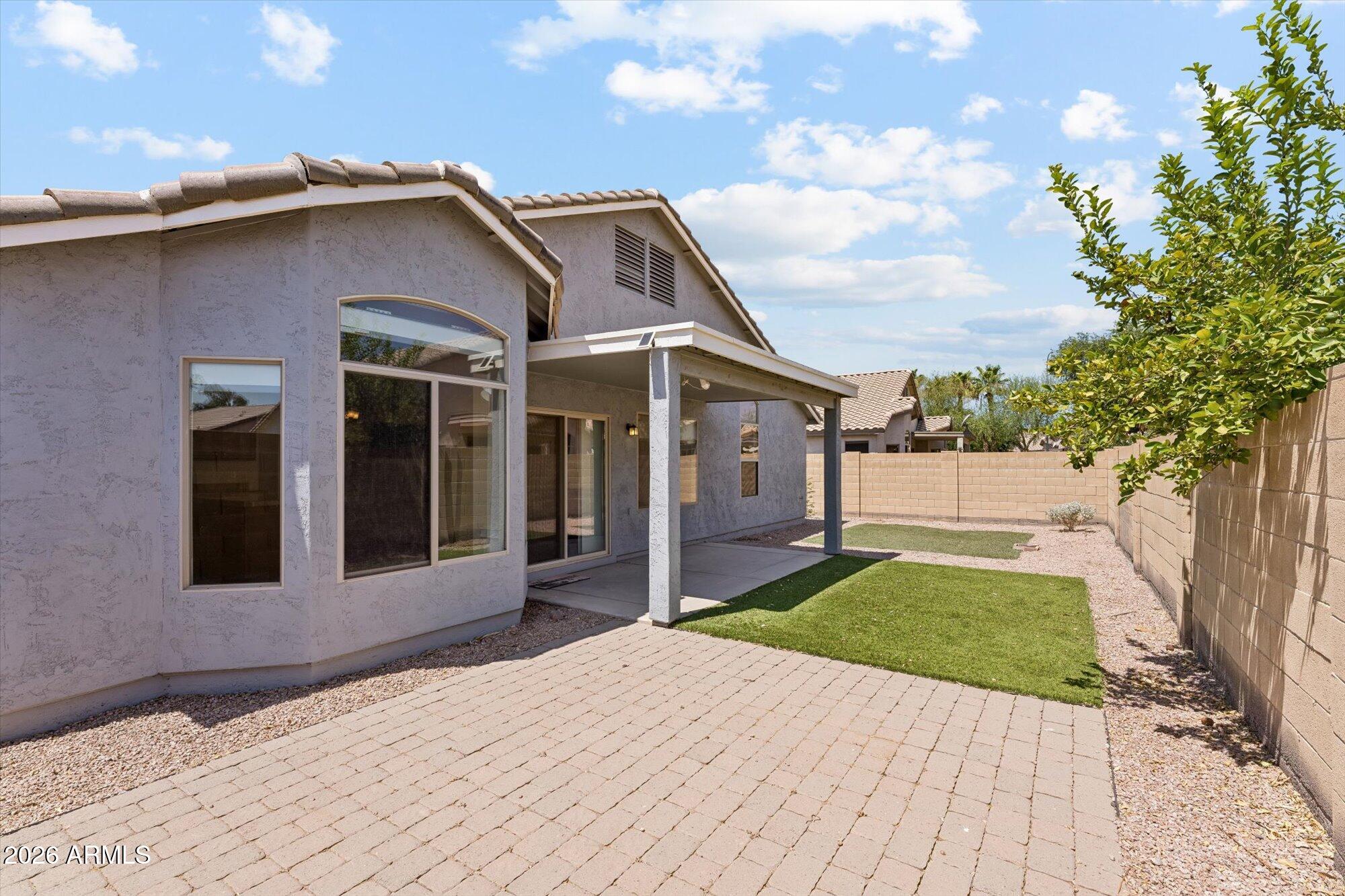 FESTIVA COURT - Residential