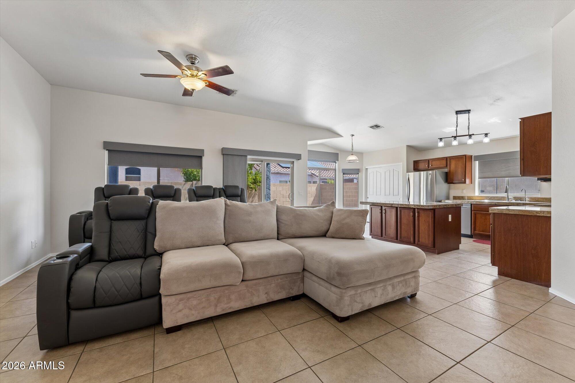 FESTIVA COURT - Residential