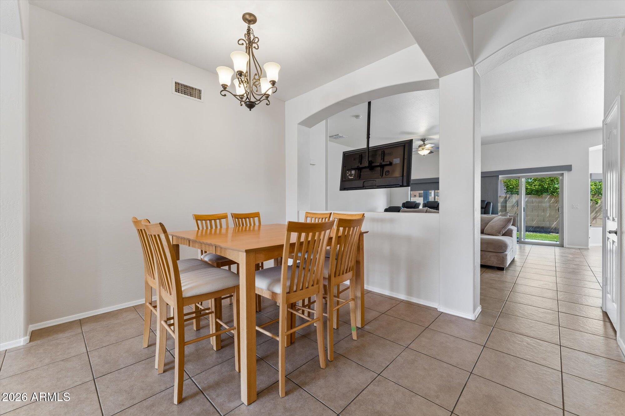 FESTIVA COURT - Residential