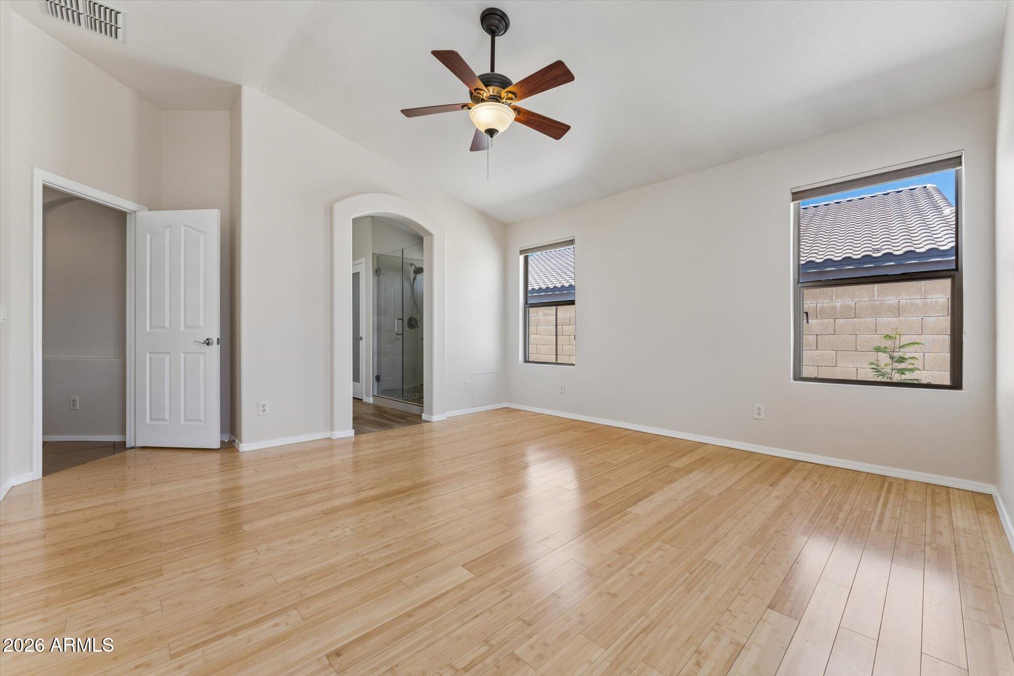 FESTIVA COURT - Residential