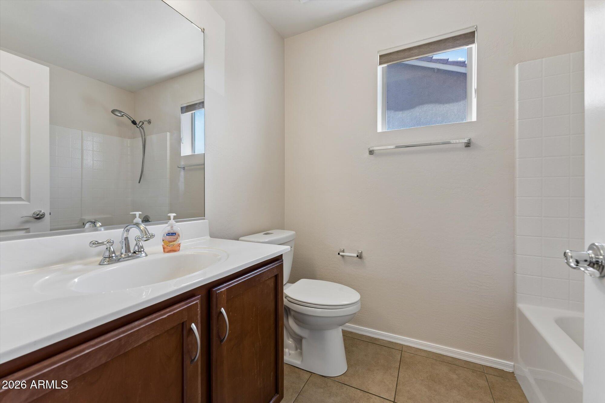 FESTIVA COURT - Residential