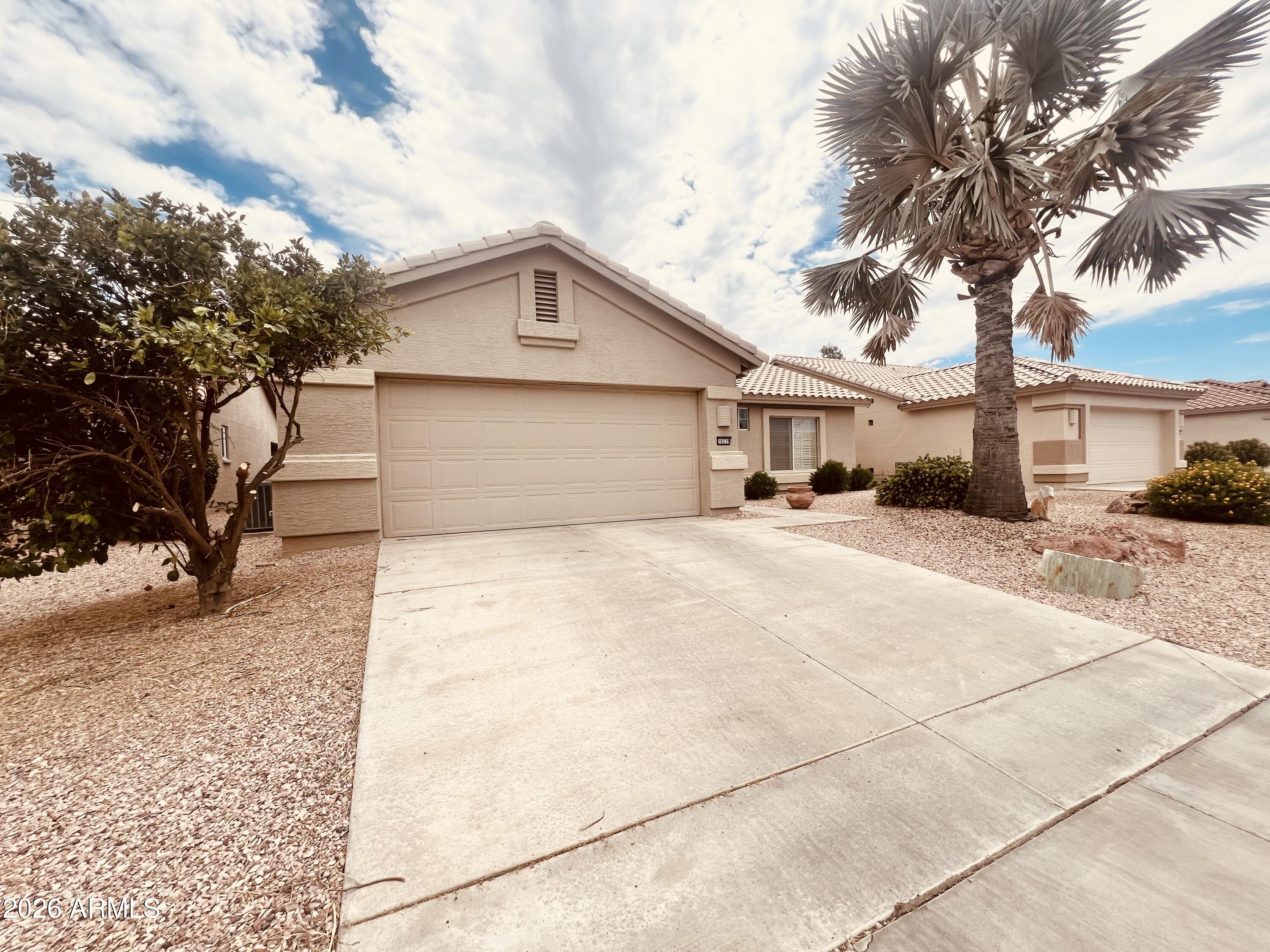 LOT 133 PEBBLECREEK PHASE 2 UNIT 36 MCR 061937 - Residential