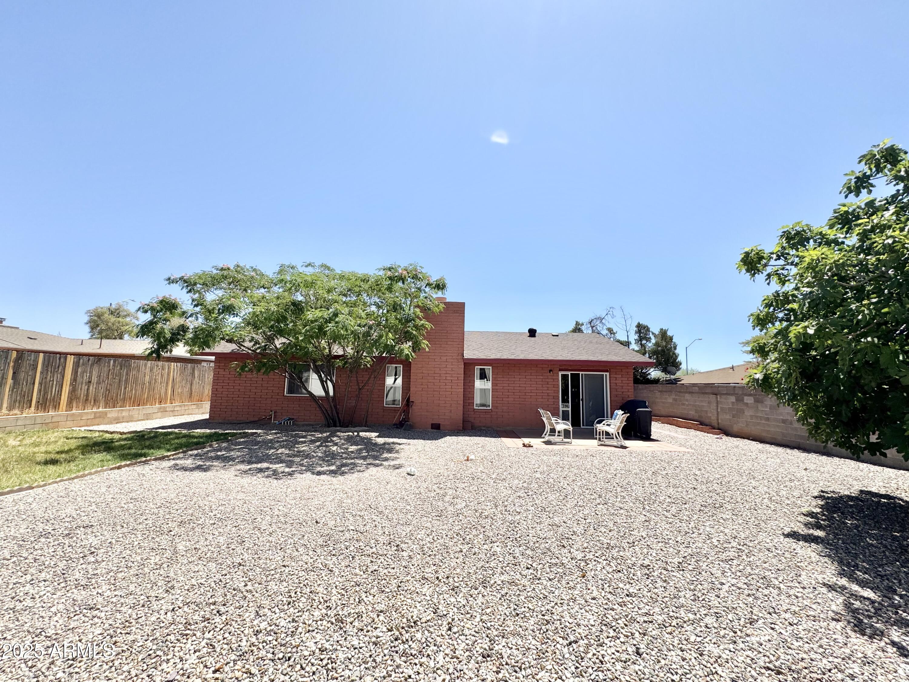 VISTA VILLAGE 5 - Residential