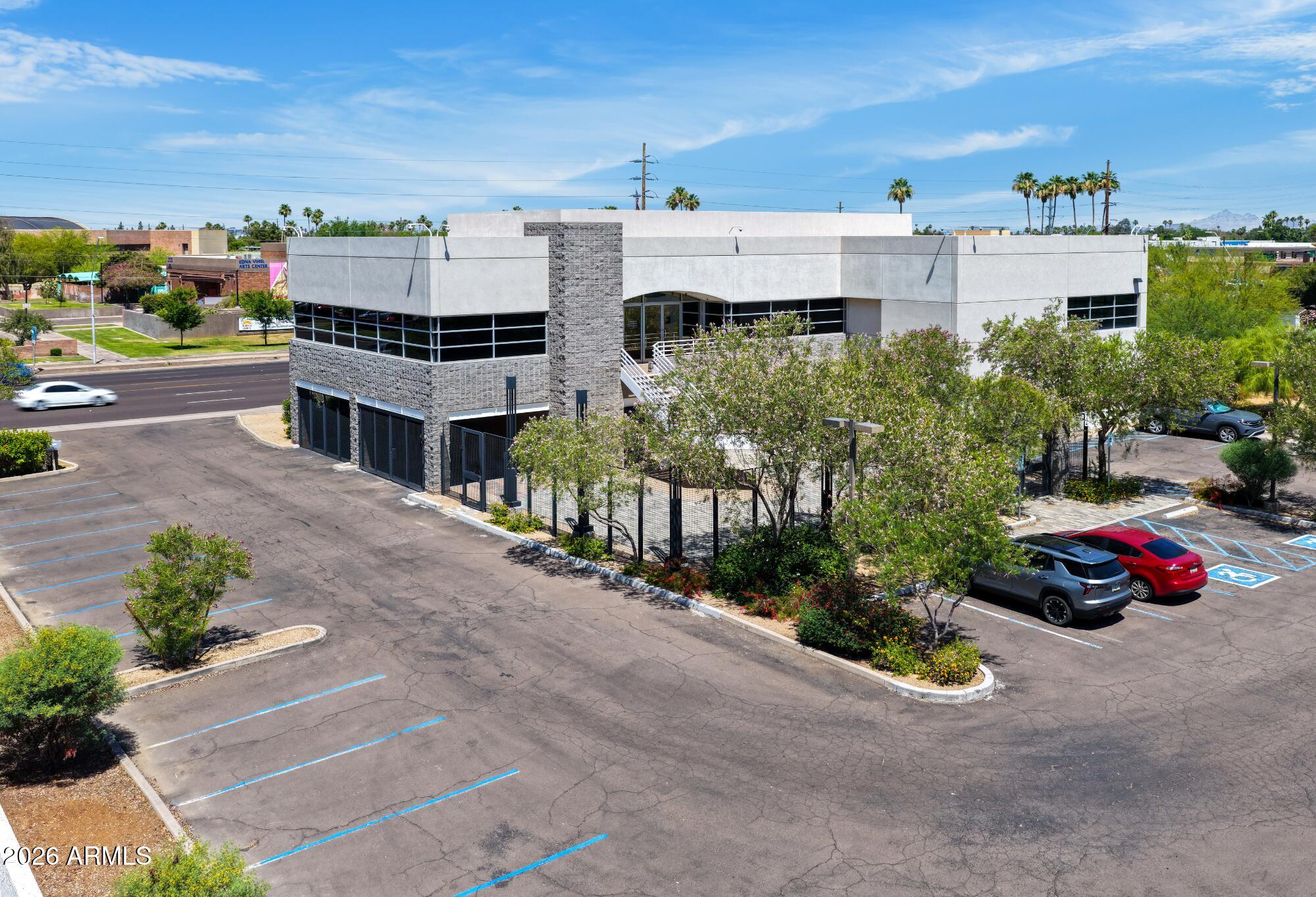 CYPRUS EAST - Commercial Sale