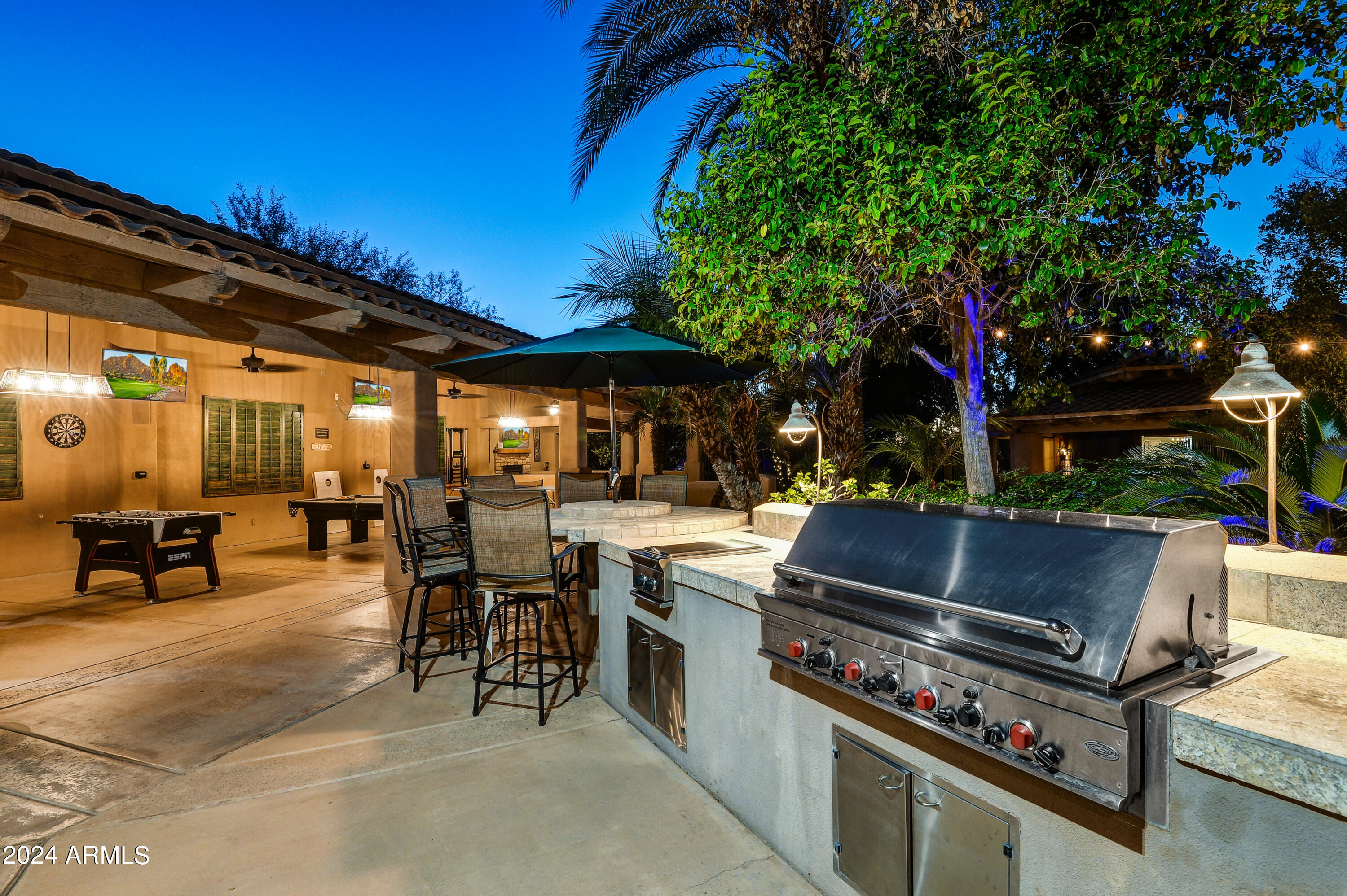 MIRAGE CROSSING - Residential