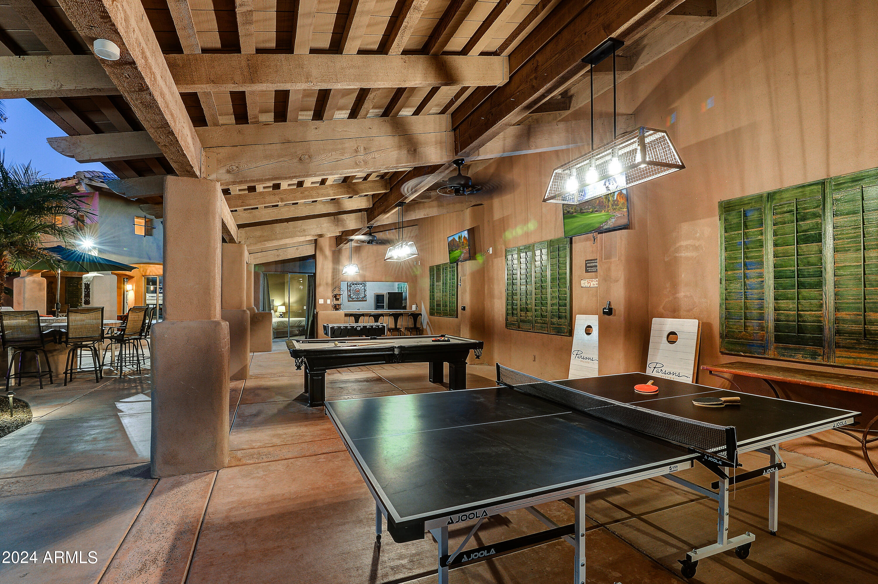 MIRAGE CROSSING - Residential
