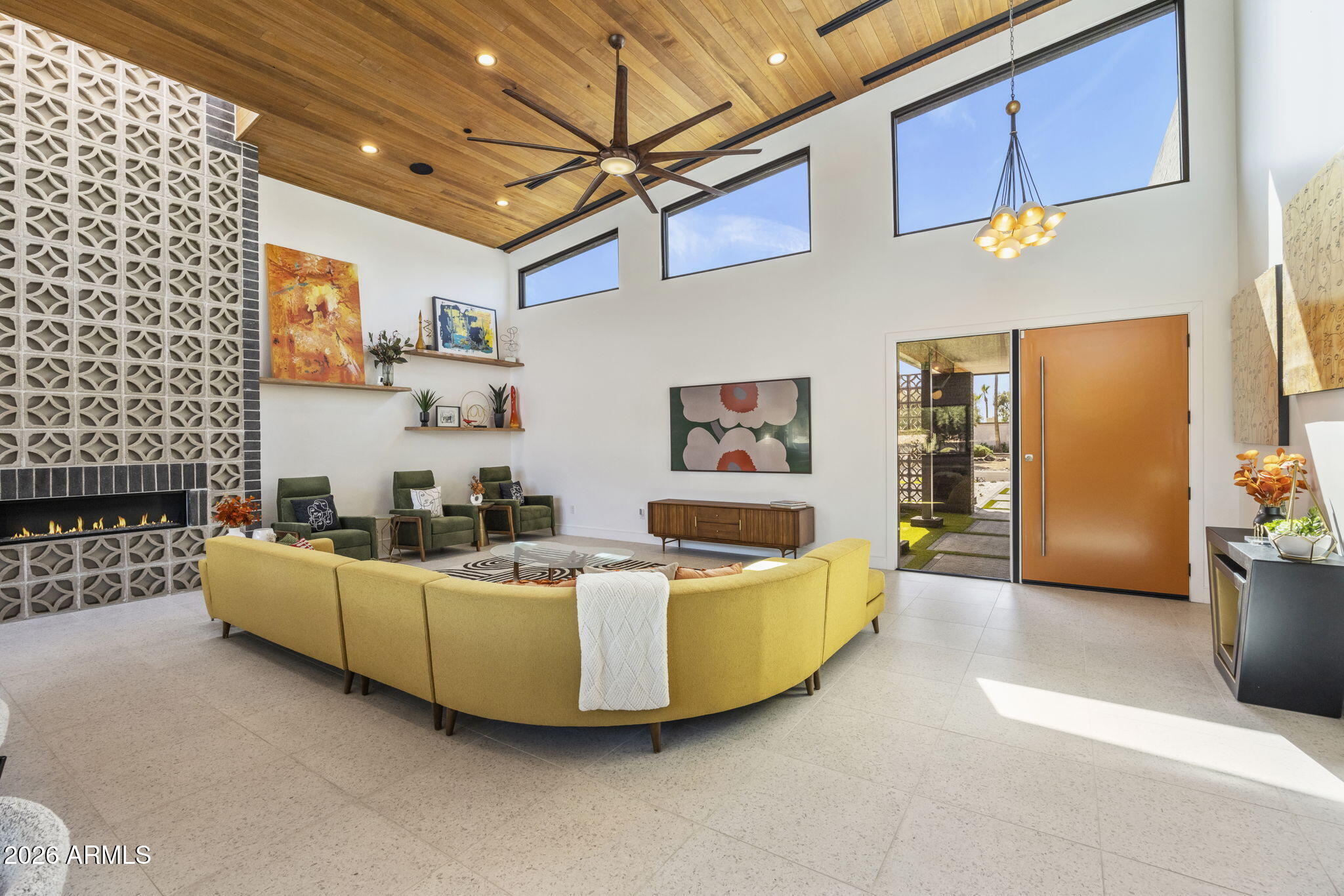 SCOTTSDALE COUNTRY CLUB ESTATES - Residential