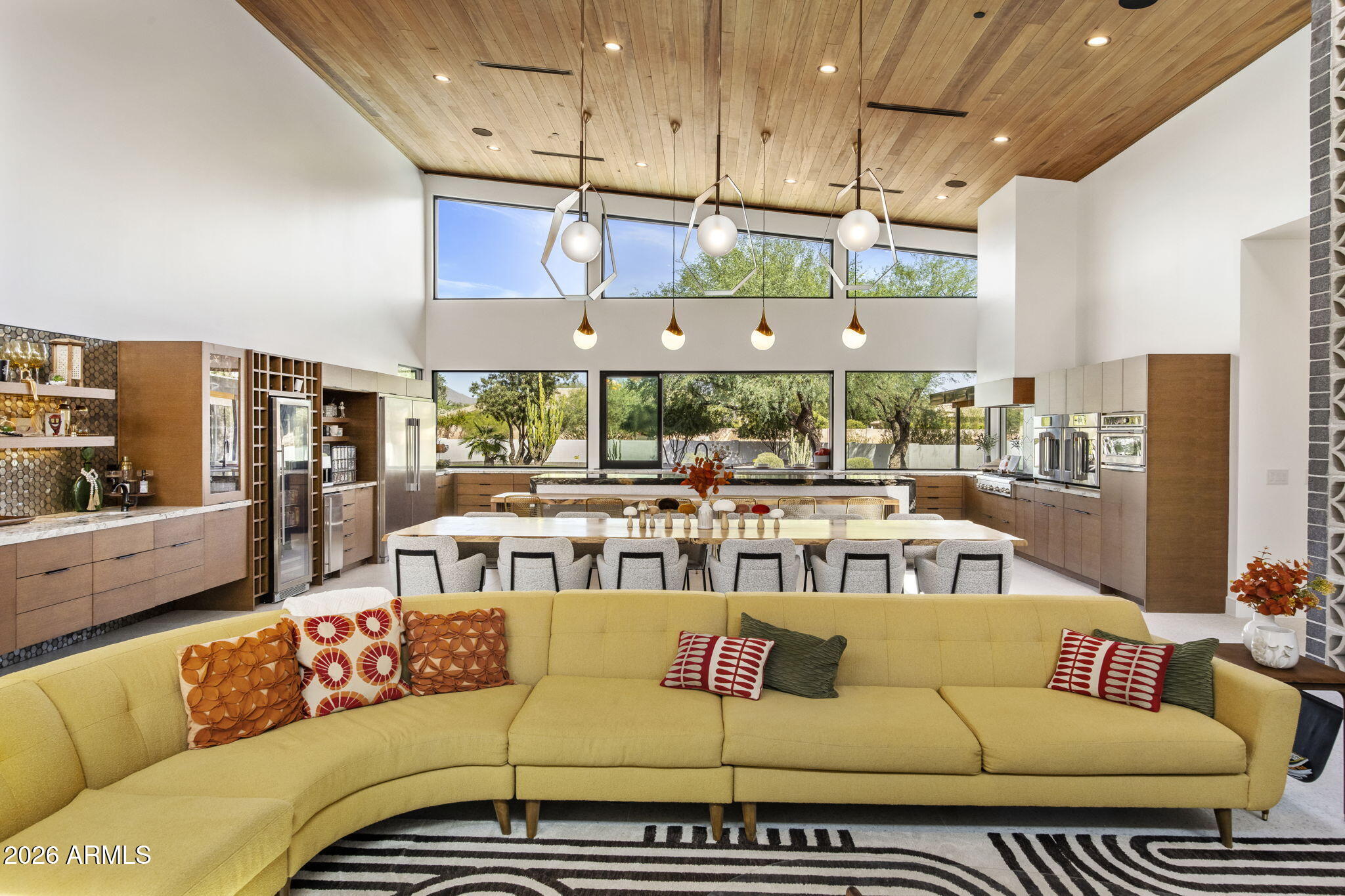 SCOTTSDALE COUNTRY CLUB ESTATES - Residential